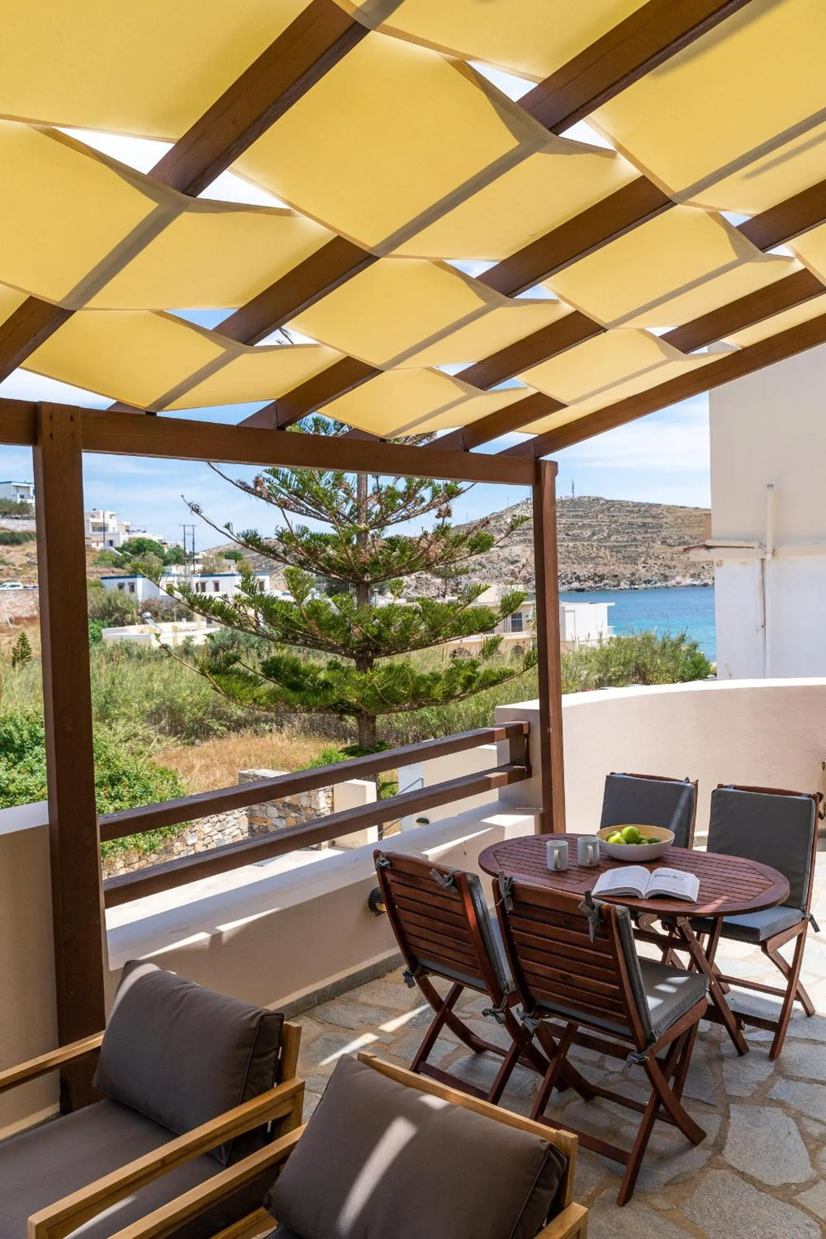 Balcony/Terrace in Syra Suites