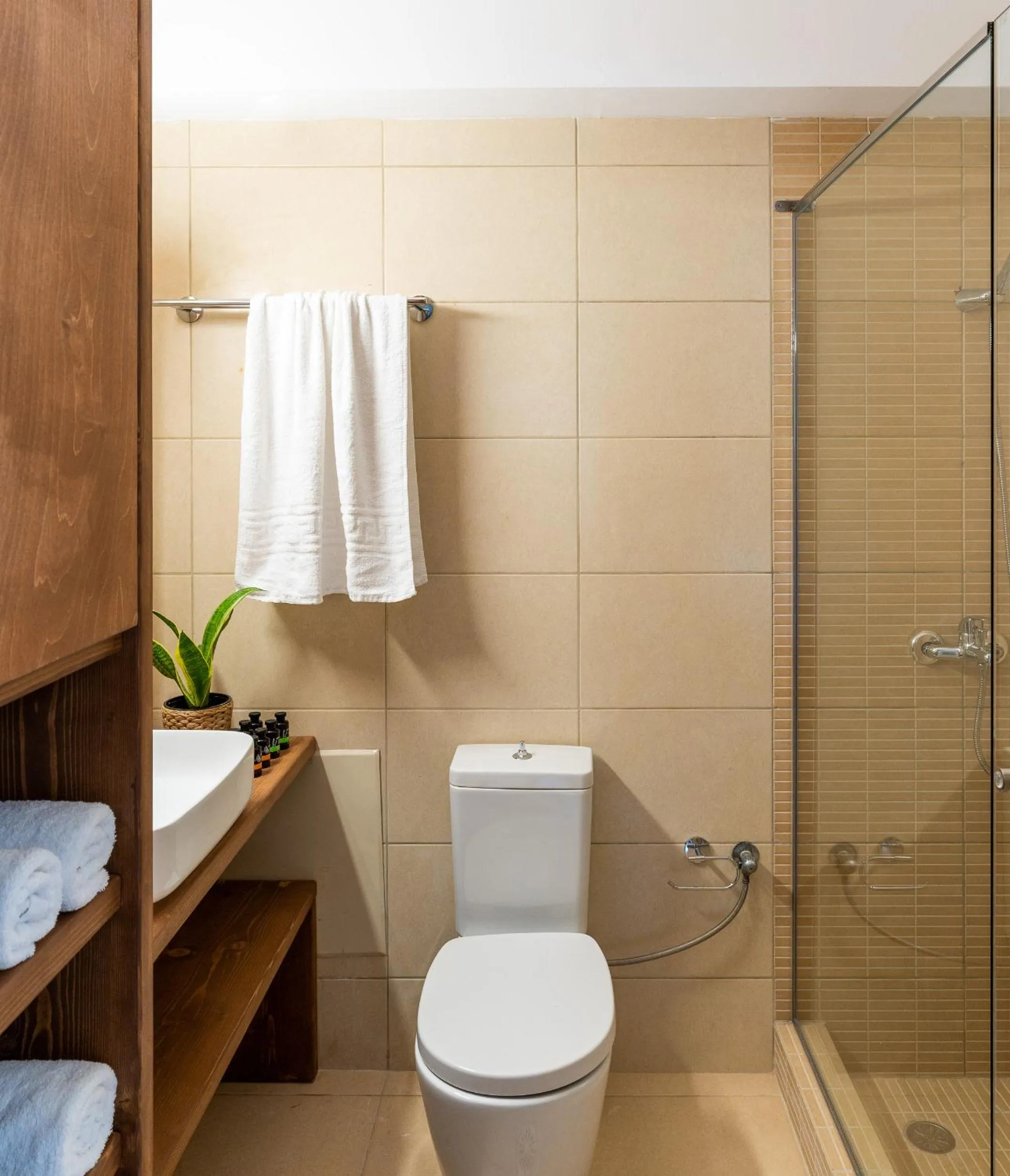 Shower in Syra Suites