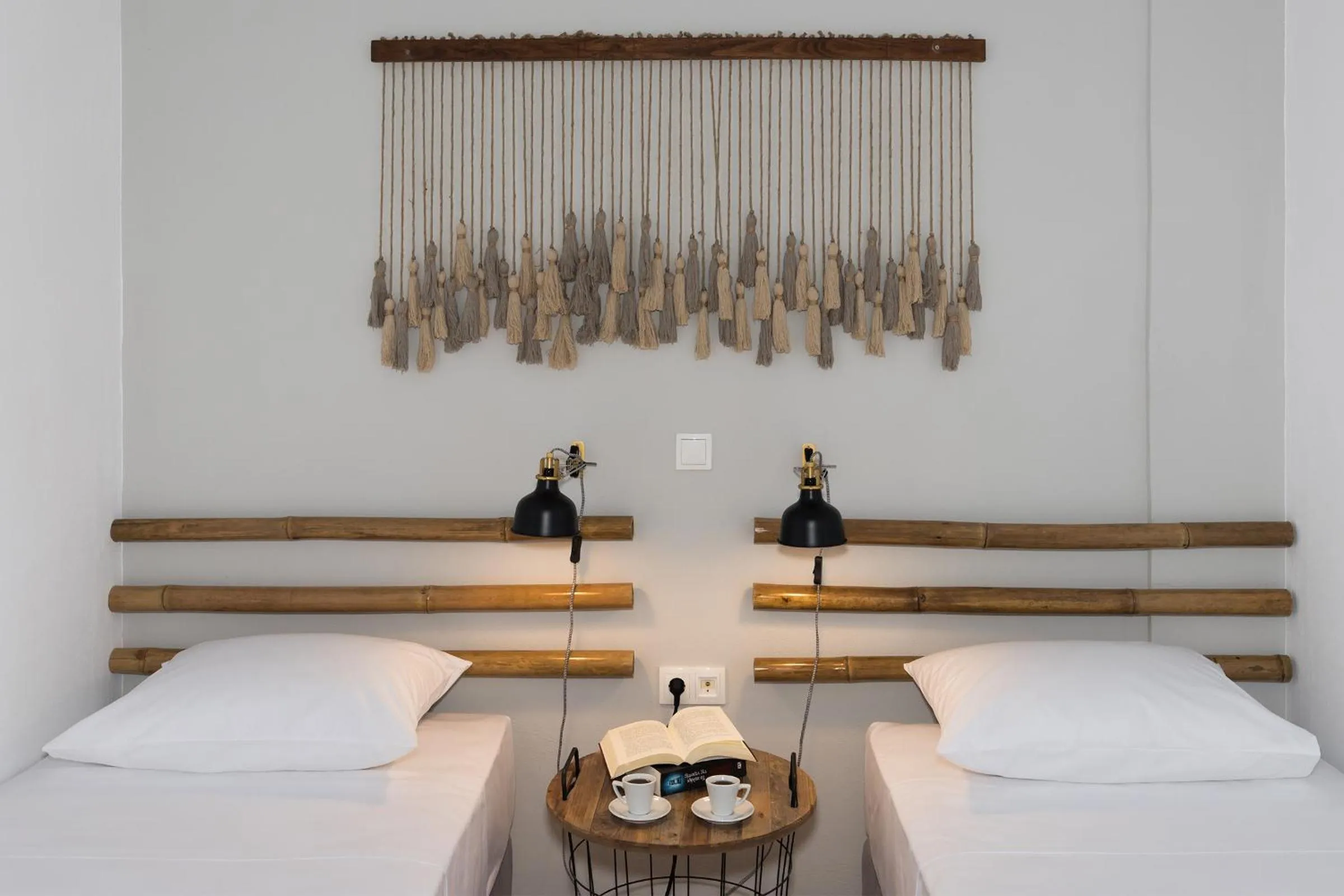 Bedroom, Bed in Syra Suites