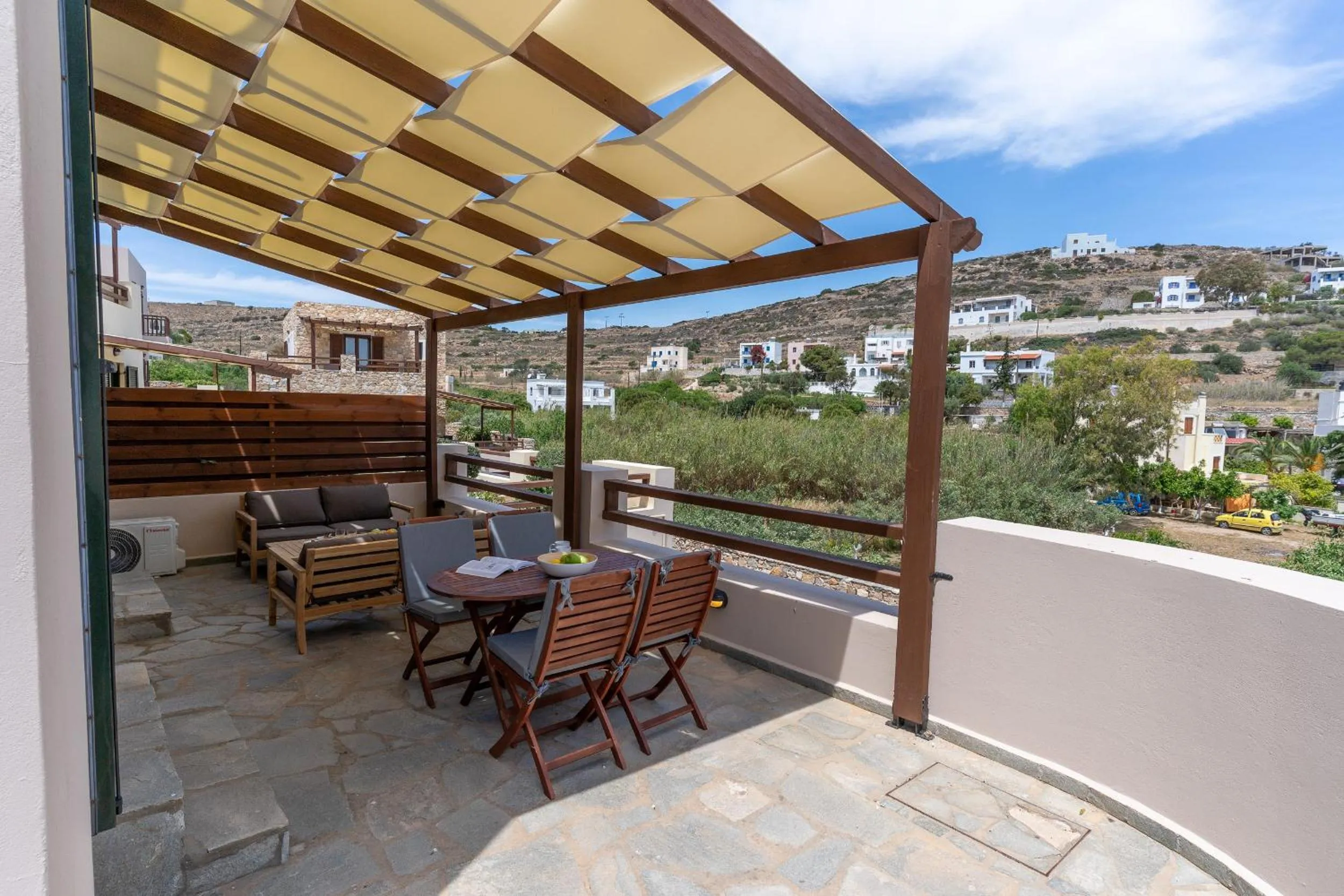 Balcony/Terrace in Syra Suites