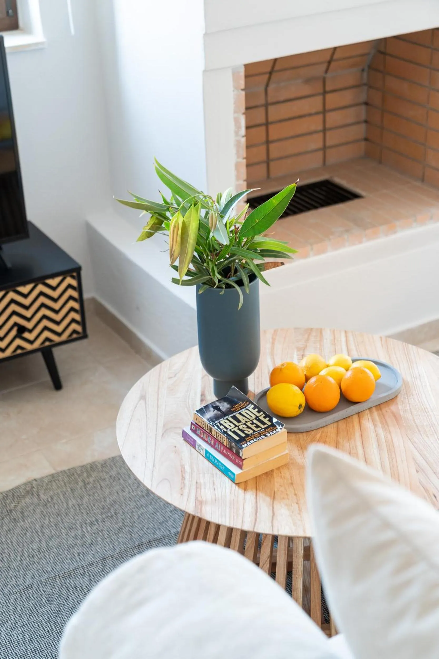Seating area in Syra Suites