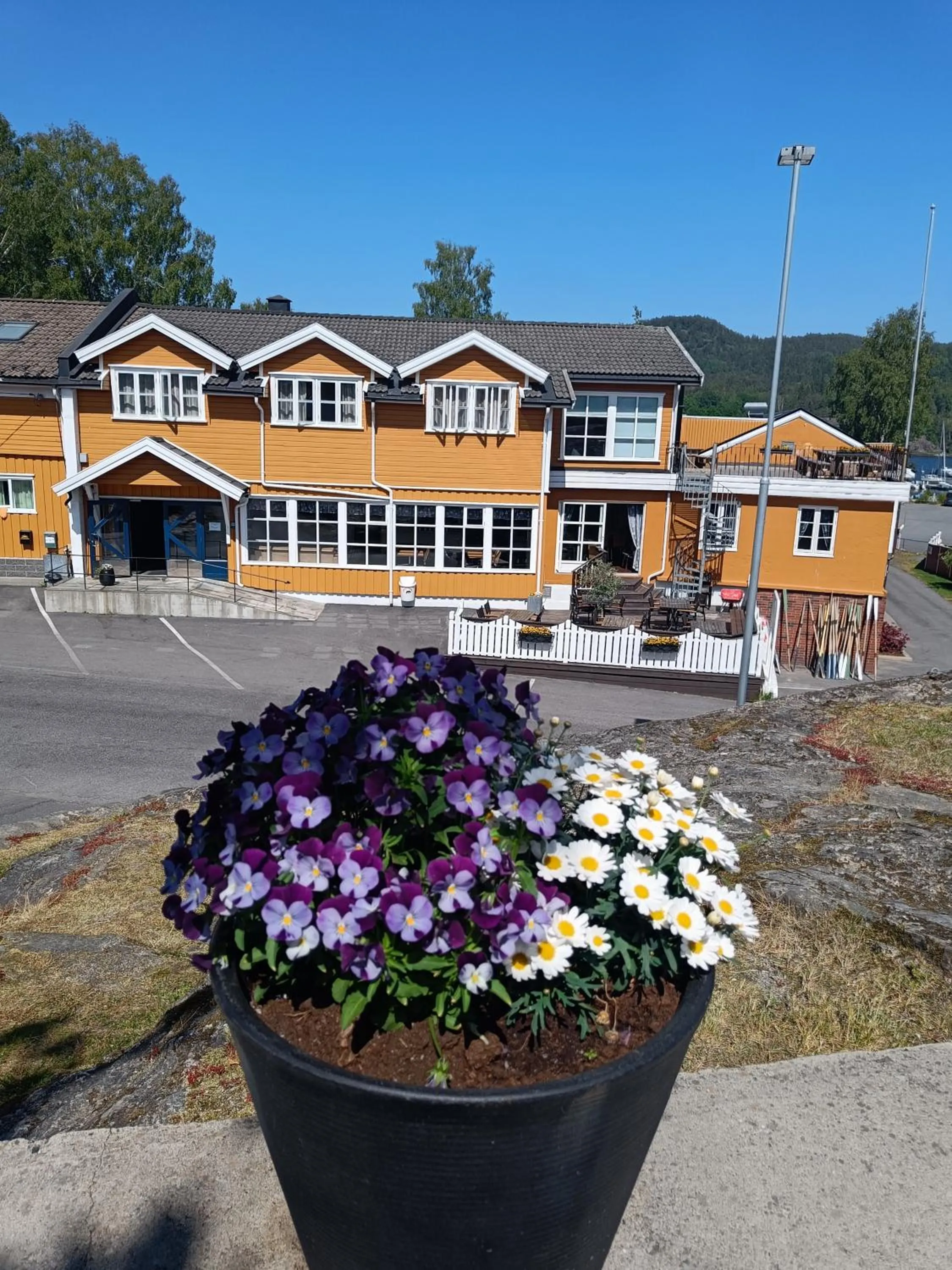 Property building in Kragerø Sportell & Apartments