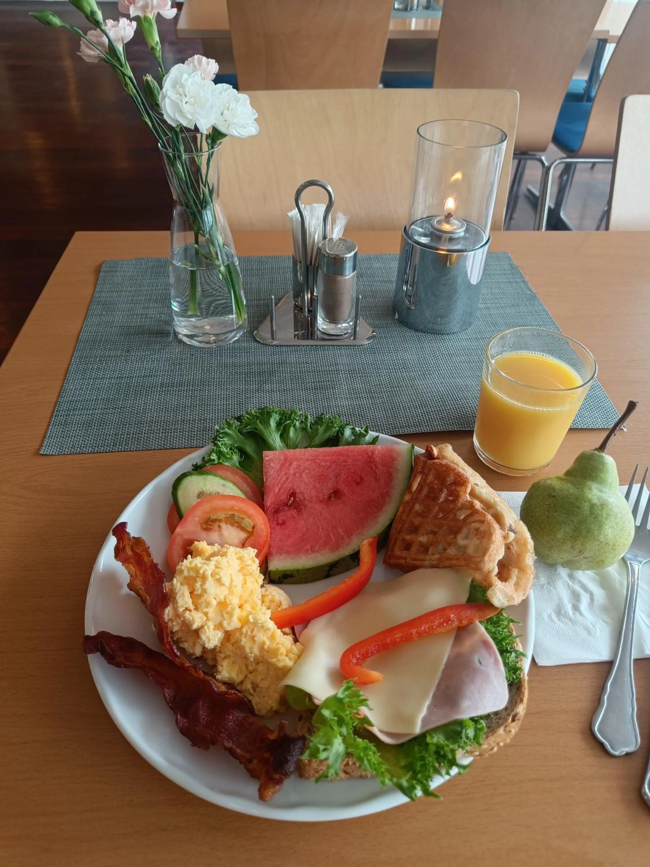 Breakfast in Kragerø Sportell & Apartments