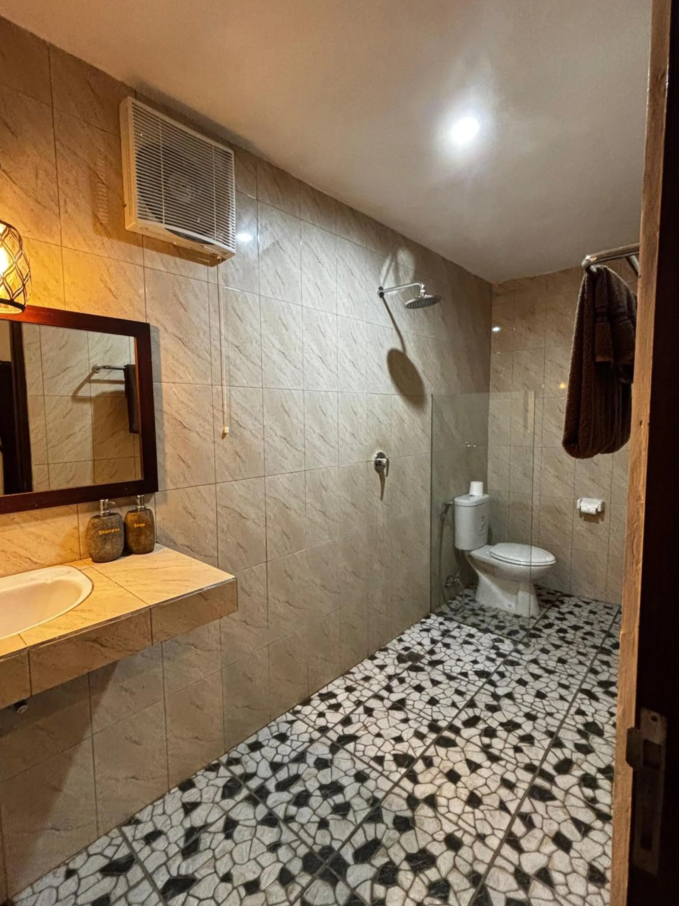 Bathroom in Willy Homestay