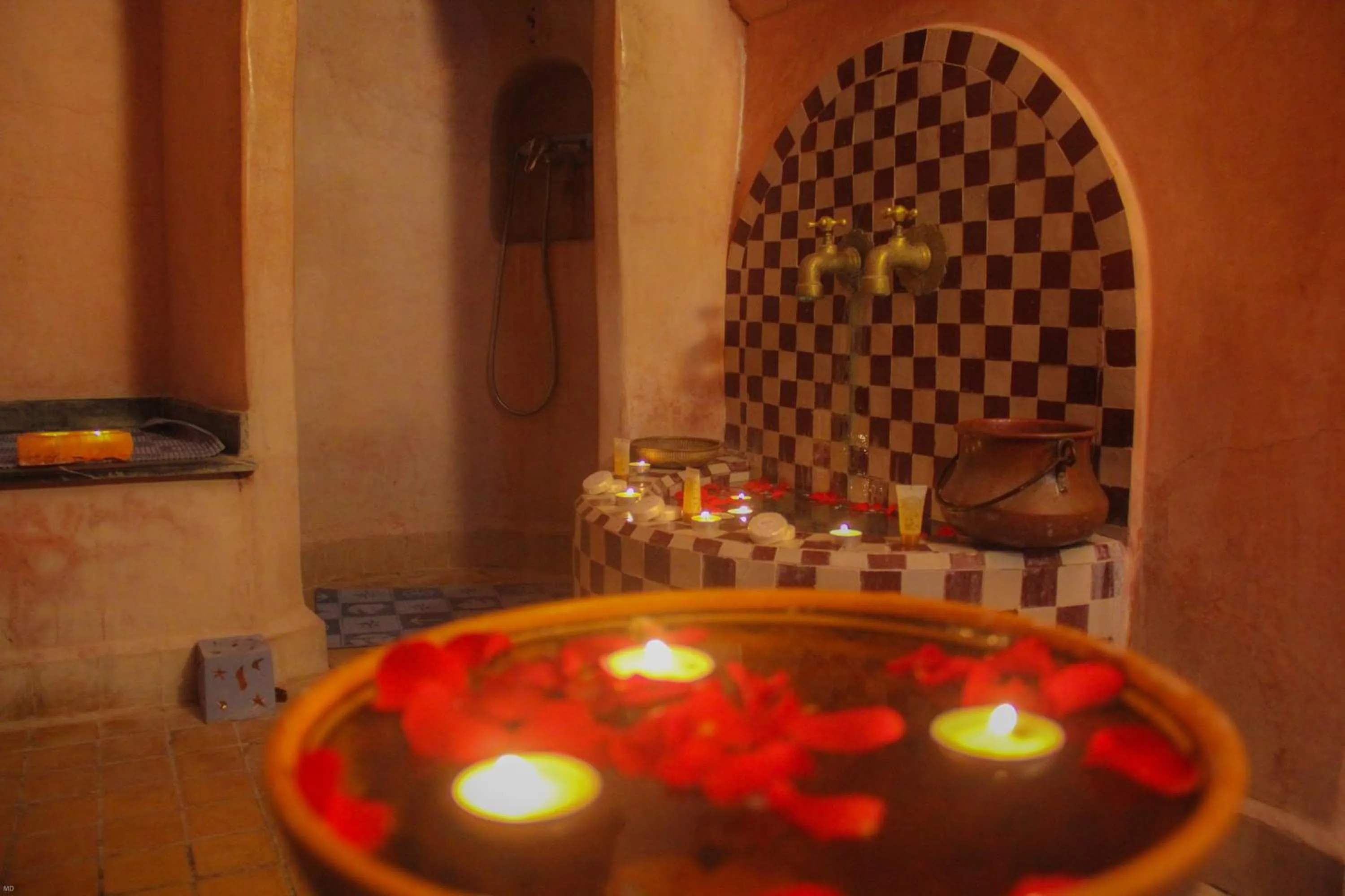 Massage in Palais Des Remparts