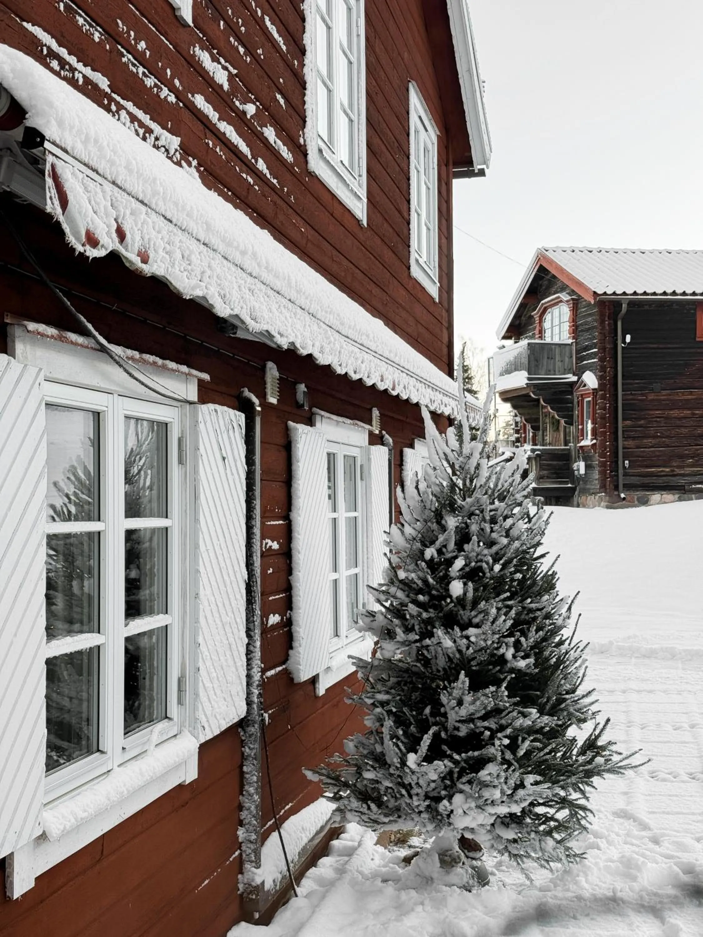 Property building in Hotell Gyllene Hornet