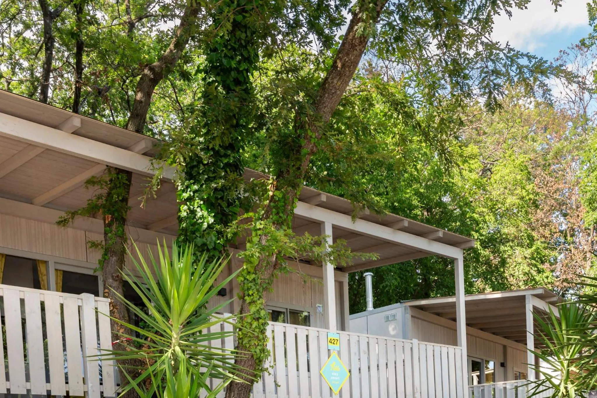 Property building in hu I Pini village