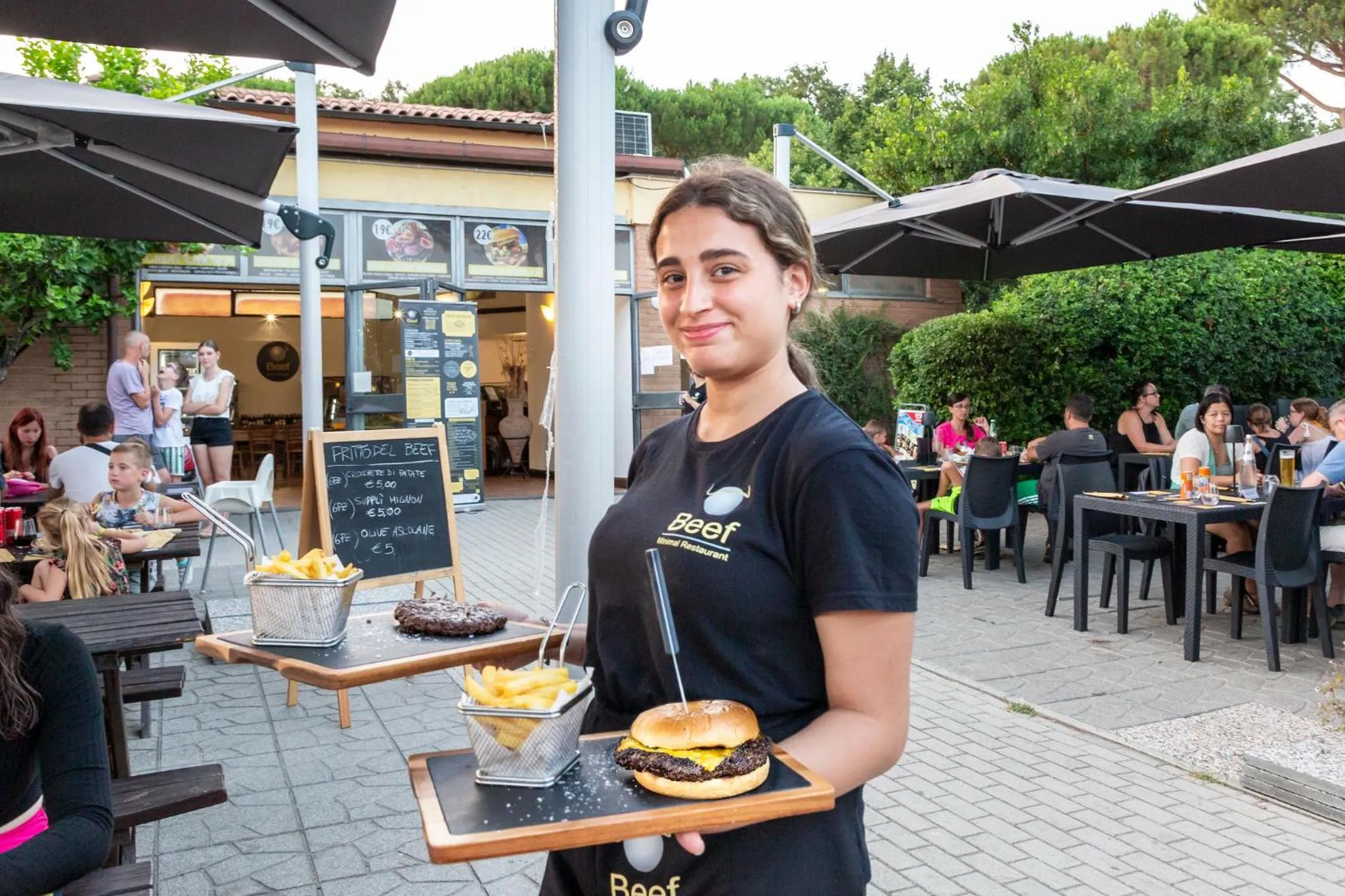 Restaurant/places to eat in hu I Pini village