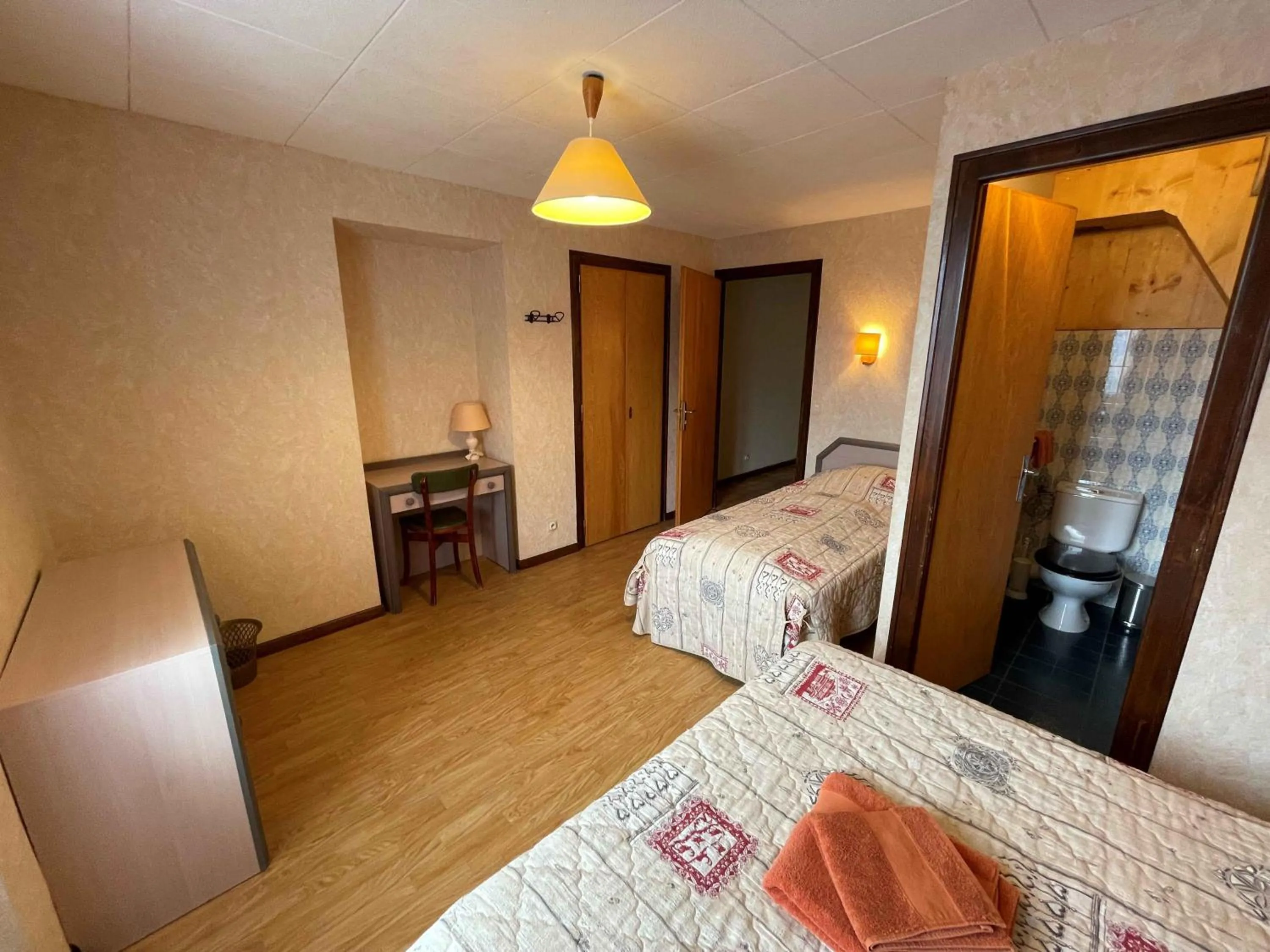 Bedroom, Bed in Logis Hotel & Spa Beau-Site