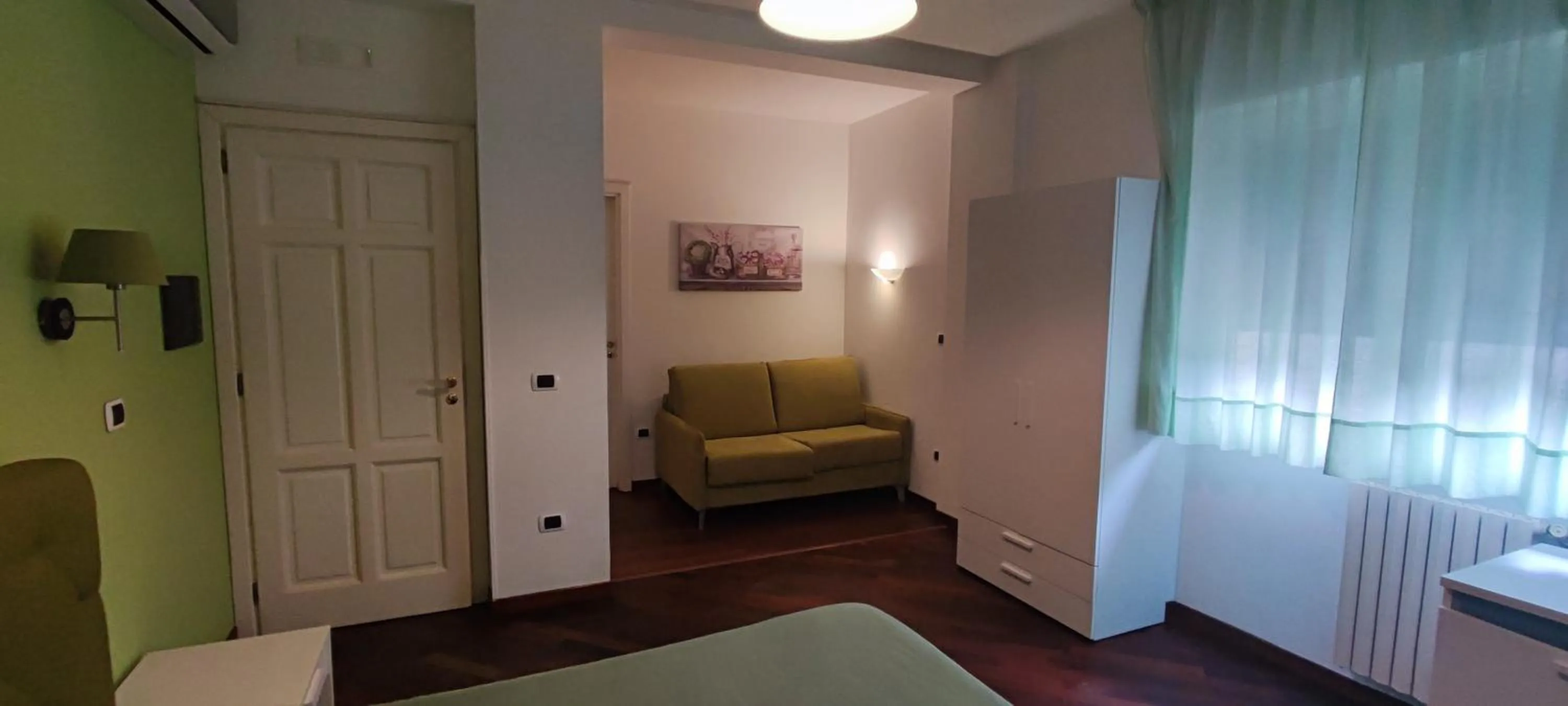 View (from property/room), Bed in Passo del Cavaliere