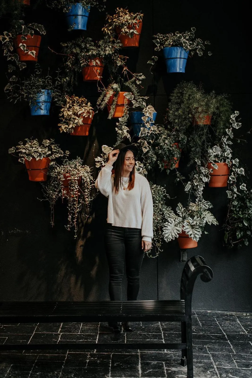 Facade/entrance in Dossier