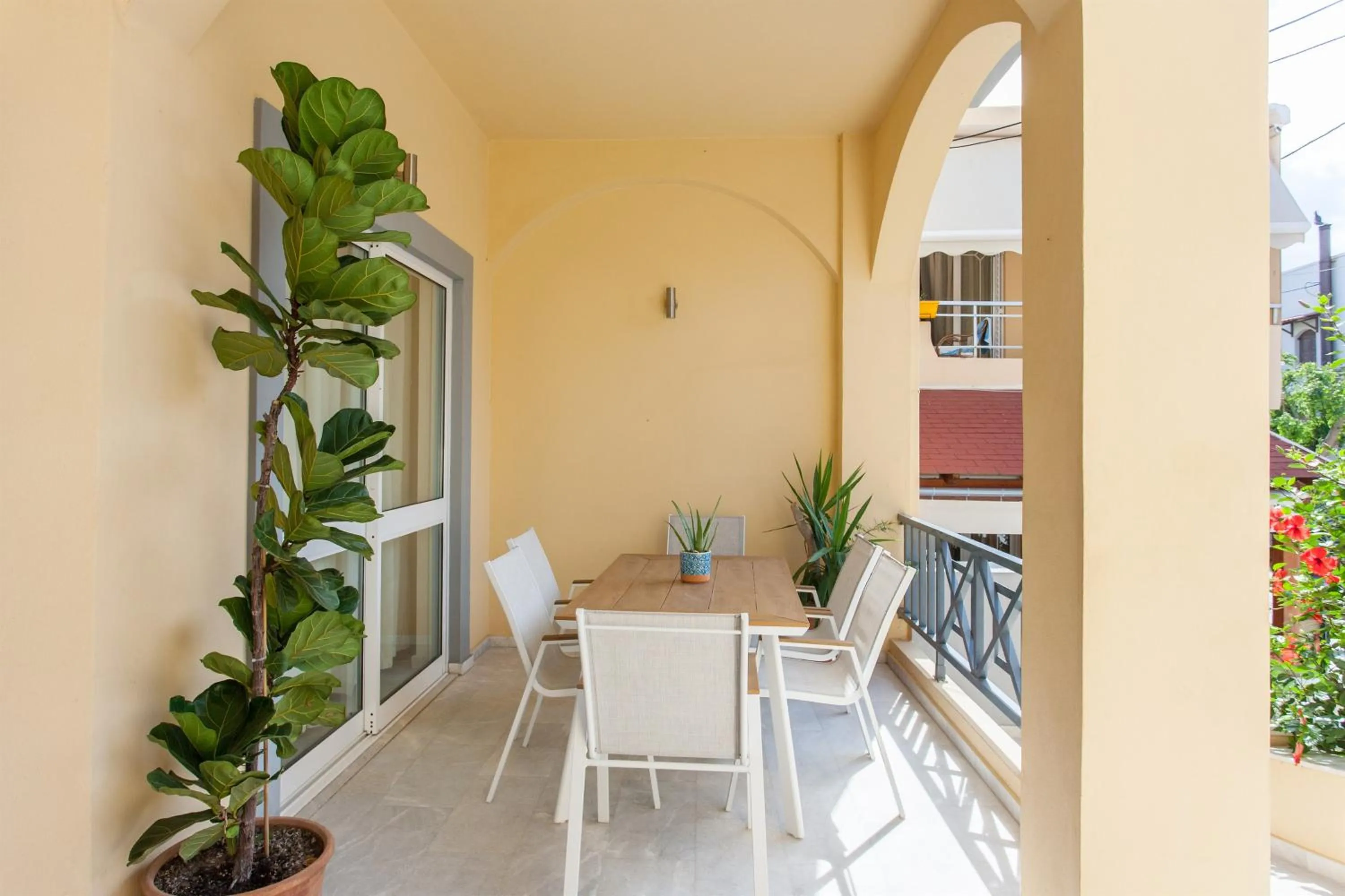 Patio in Melitti Hotel