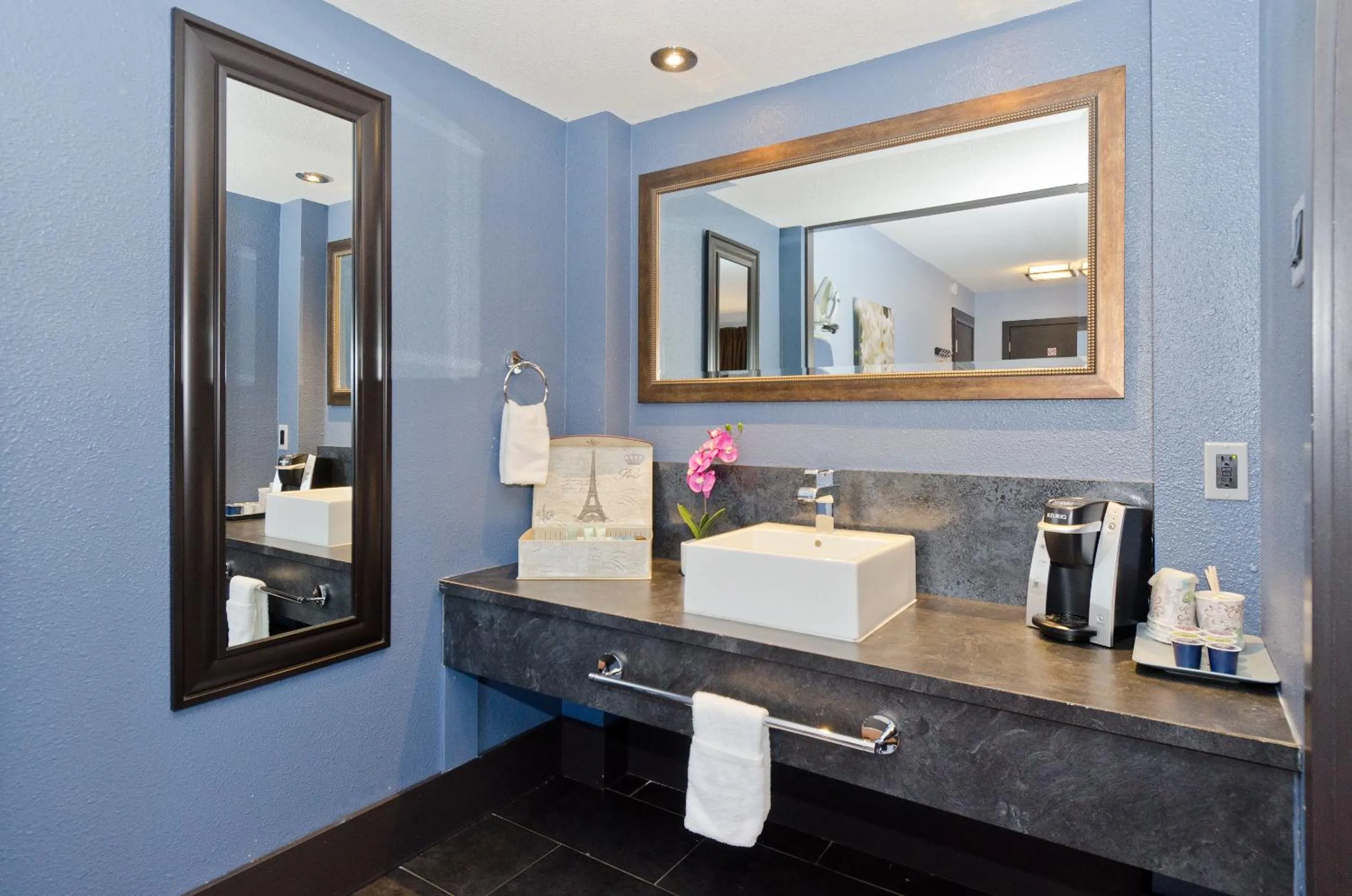 Bathroom in Centro Motel