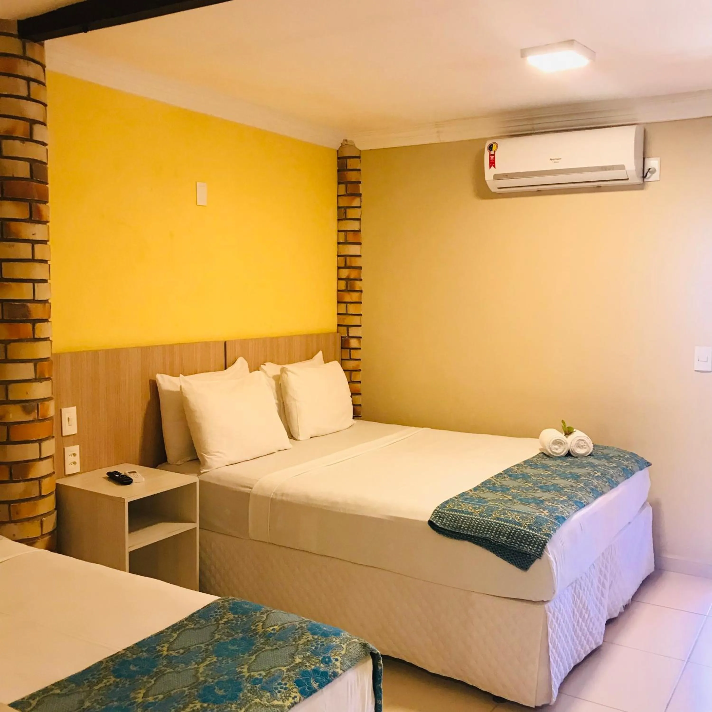 Photo of the whole room, Bed in Hotel Pousada Latitude