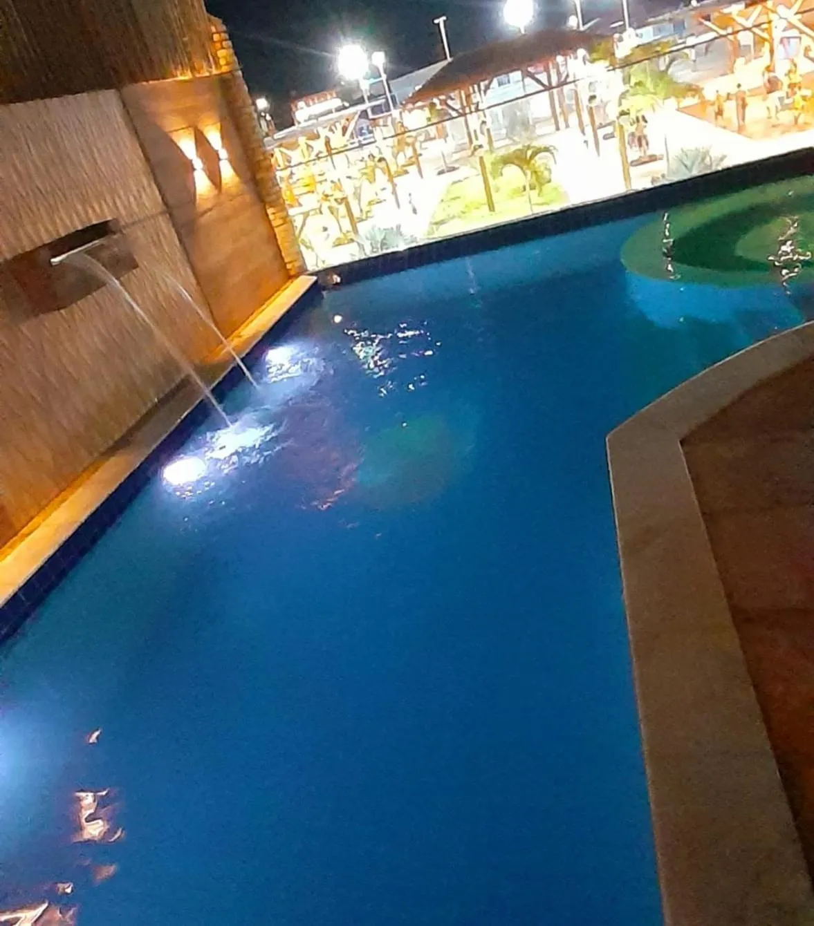 Night in Hotel Pousada Latitude