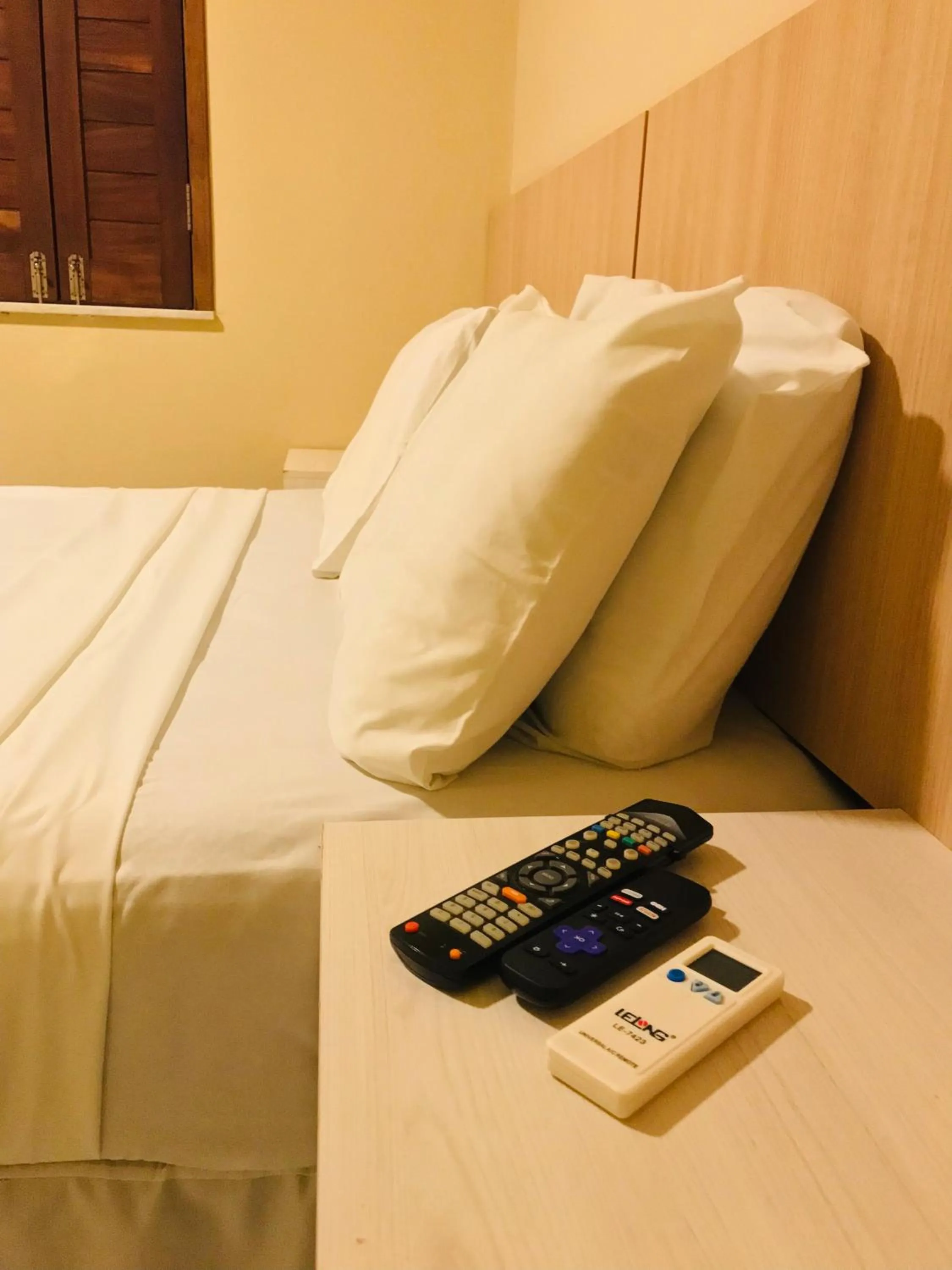 Photo of the whole room, Bed in Hotel Pousada Latitude