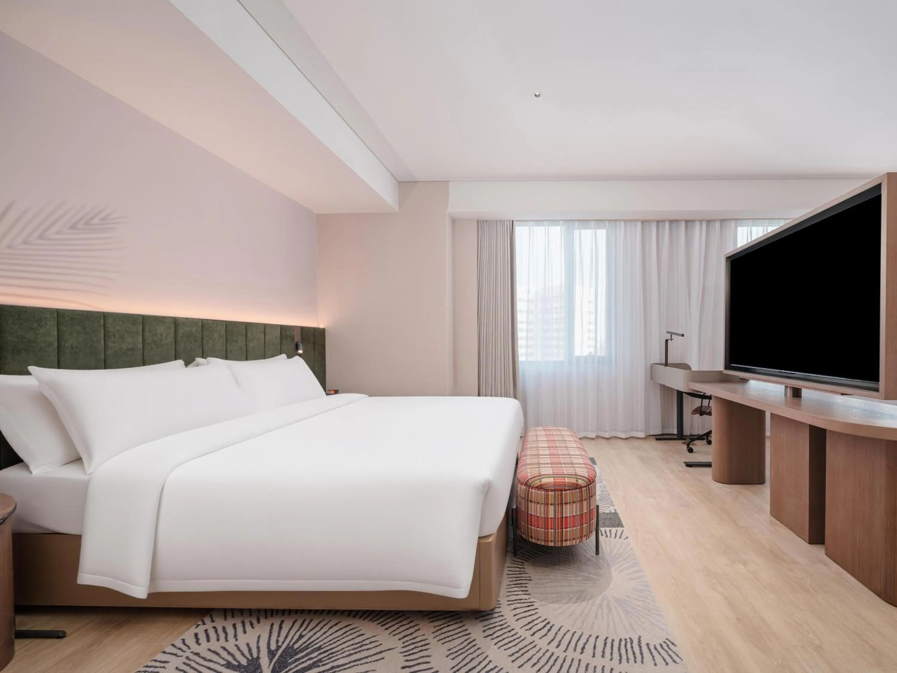 Bed in Hilton Garden Inn Shanghai Caohejing Hi-Tech Park