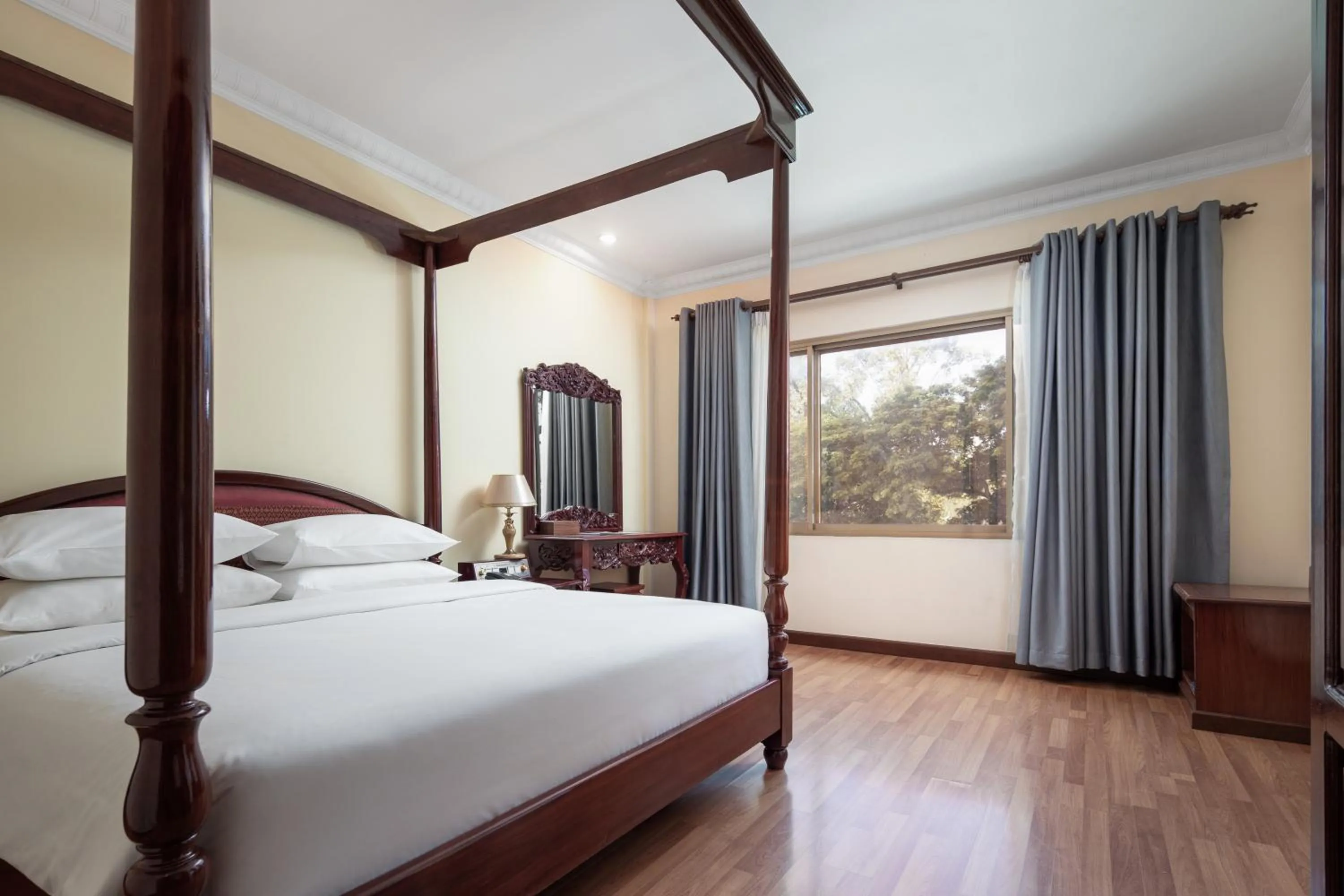 Bed in Baitong Heritage Hotel