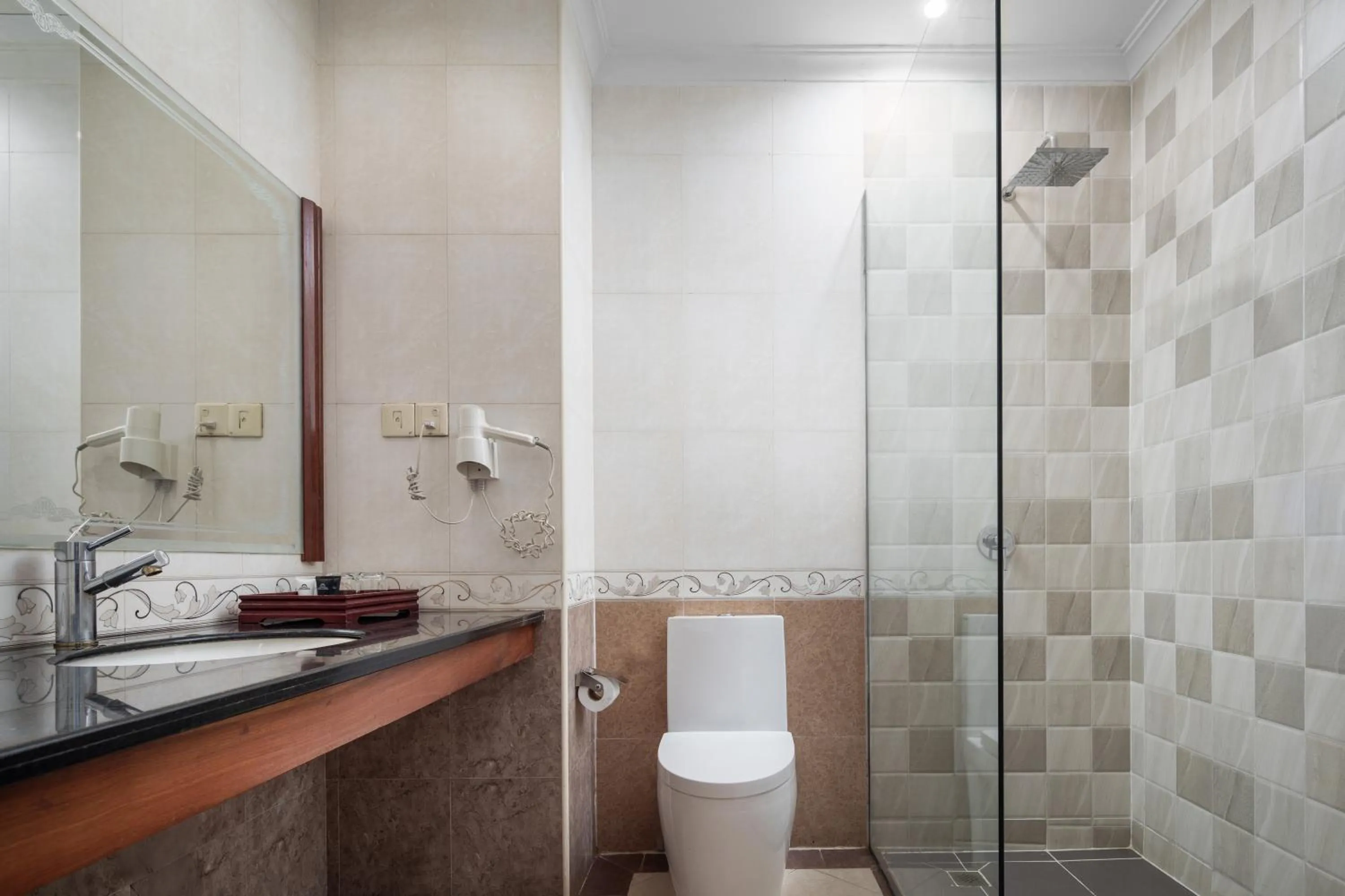 Shower in Baitong Heritage Hotel