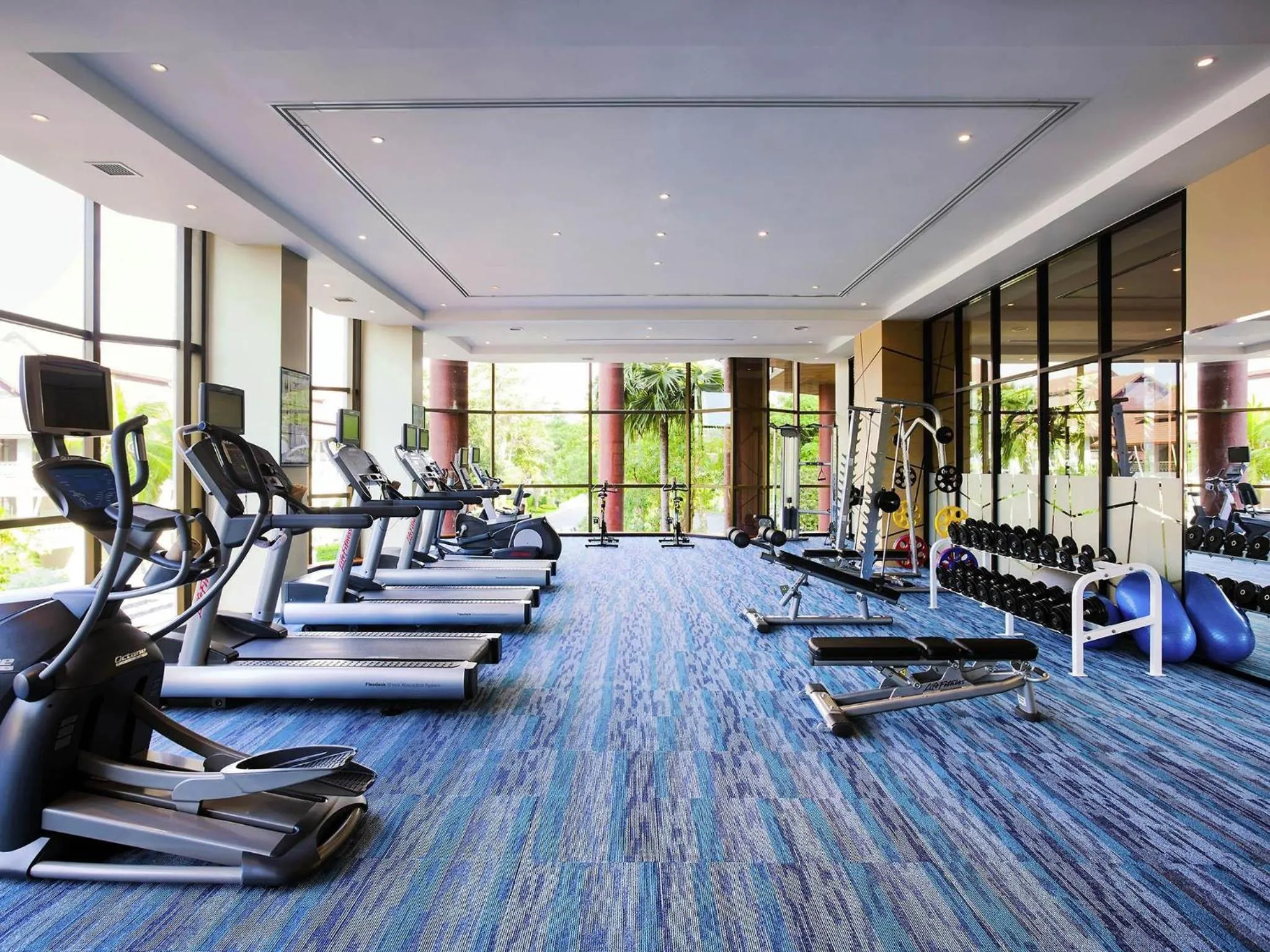 Fitness centre/facilities in Pullman Pattaya Hotel G