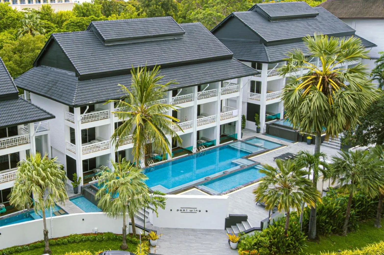 Property building in Pullman Pattaya Hotel G