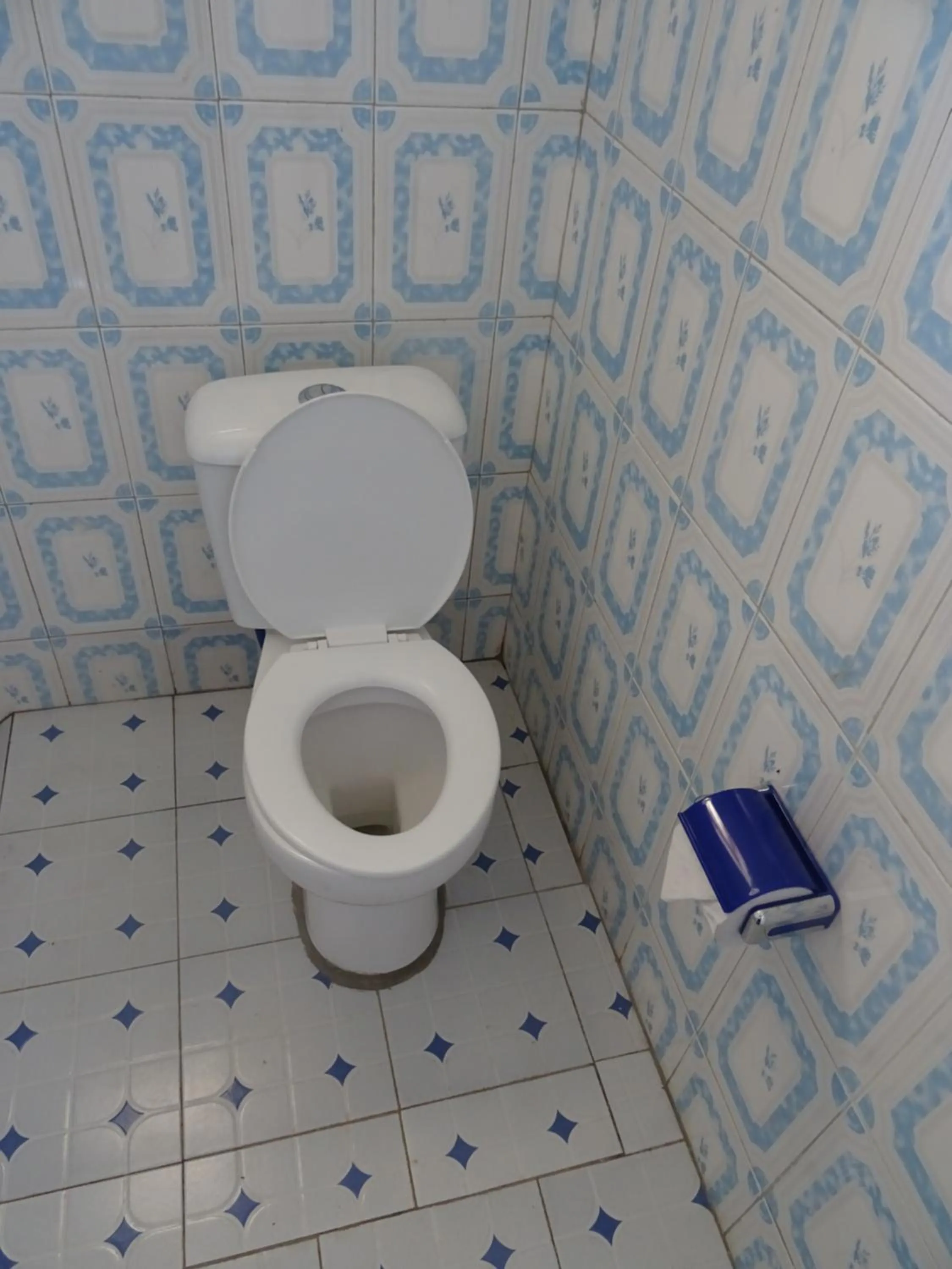 Toilet in Kivu Beach Garden