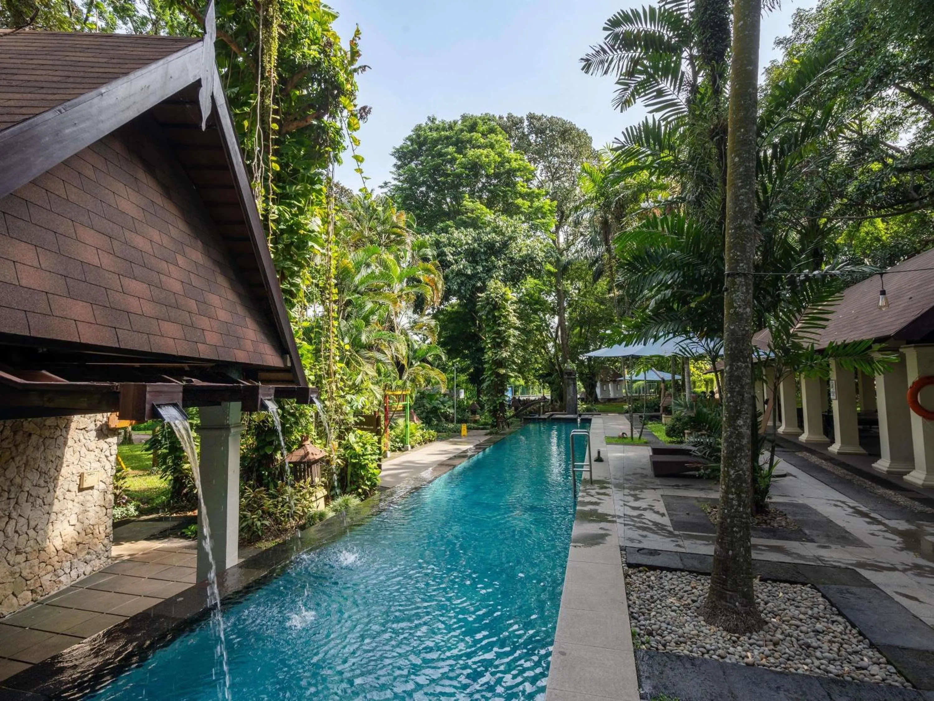 Pool view in Novotel Bogor Golf Resort