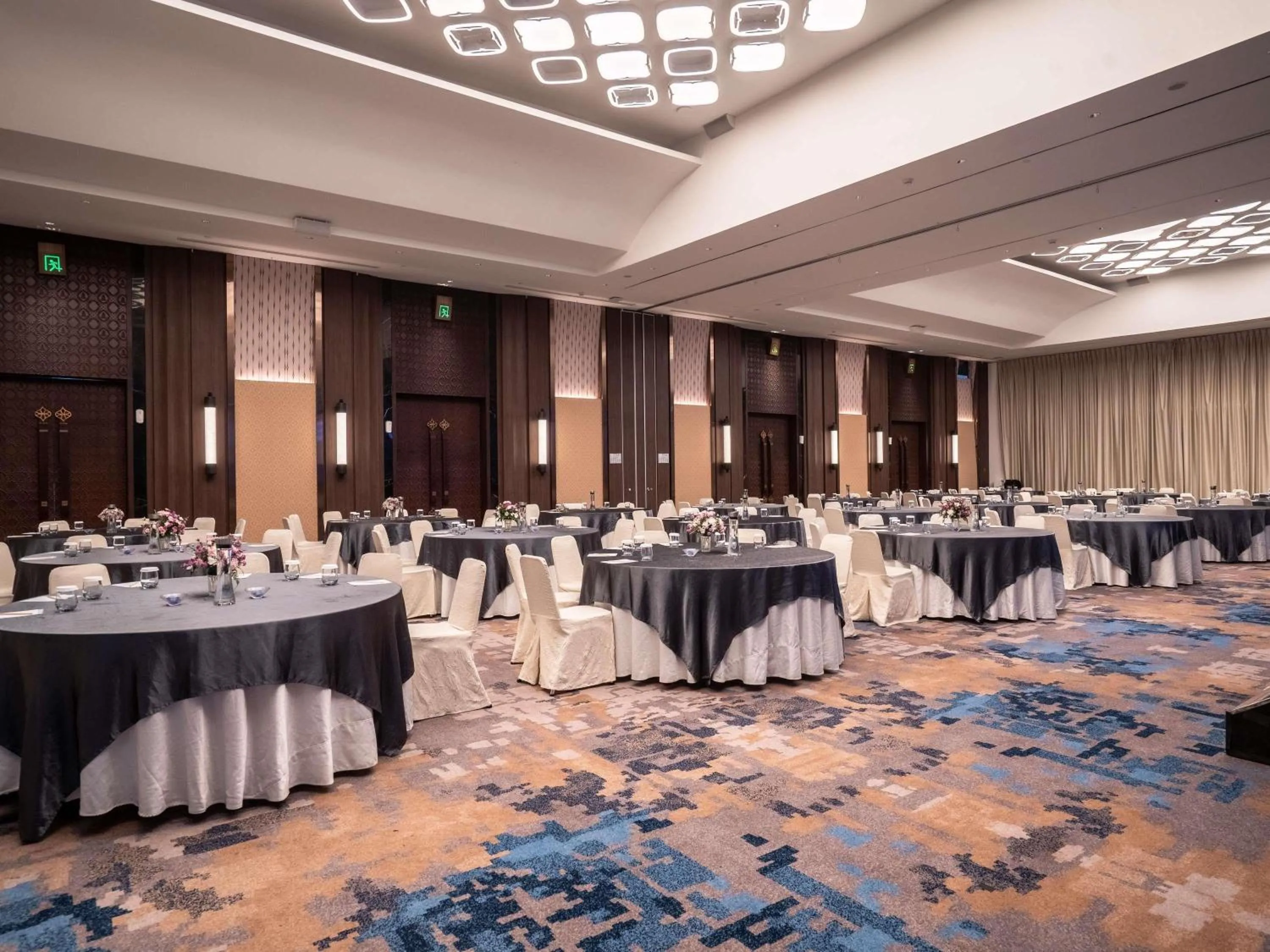 Meeting/conference room in Novotel Bogor Golf Resort