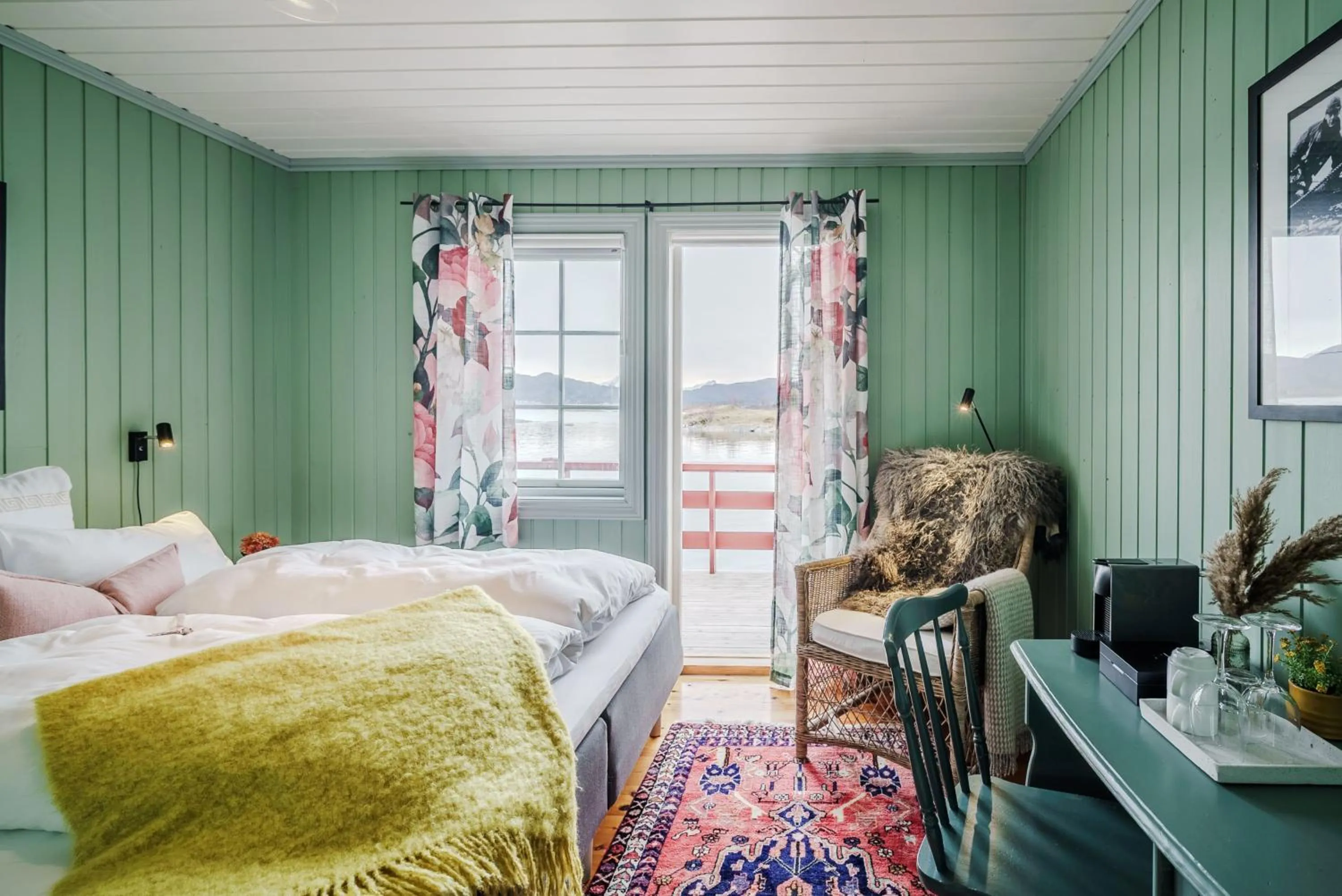 Bed in Håholmen - by Classic Norway Hotels