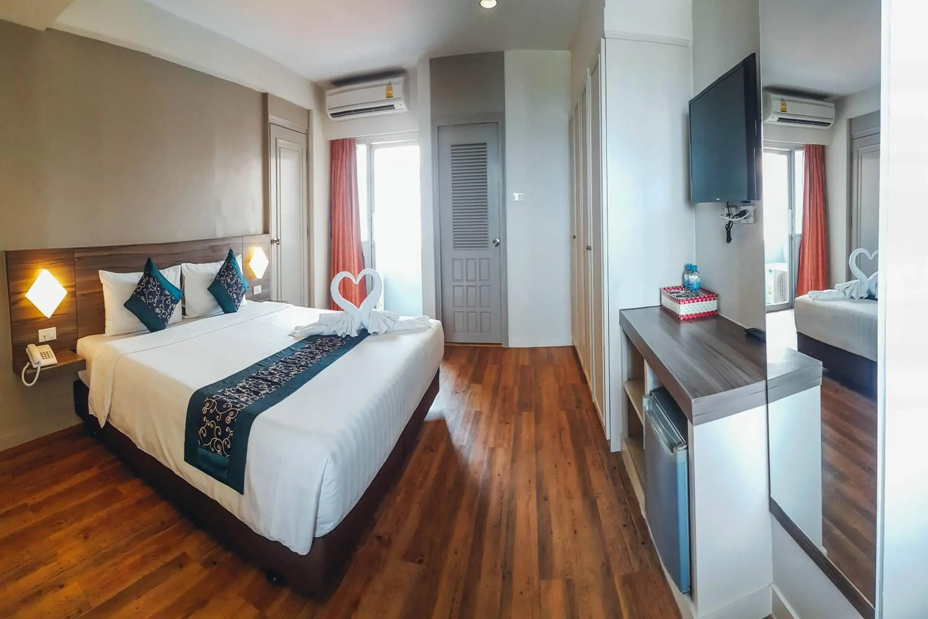 Junior Suite with Sea View in Eastiny Inn Hotel Junior Suite with Sea View in Eastiny Inn Hotel