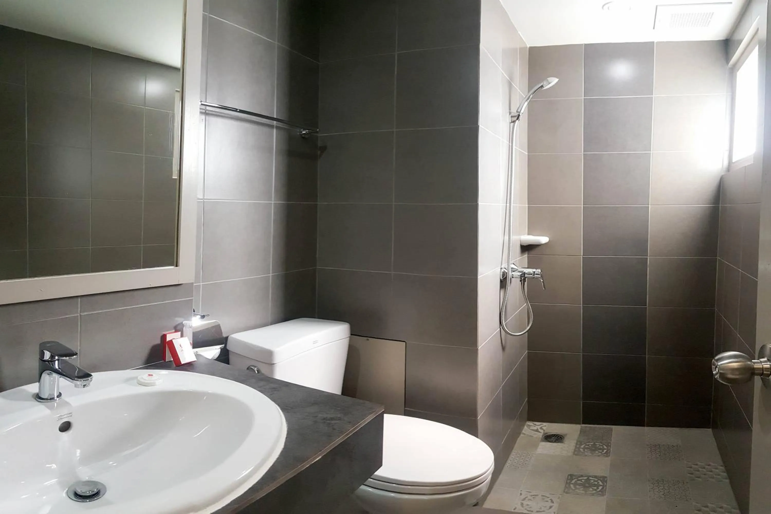 towels in Eastiny Inn Hotel