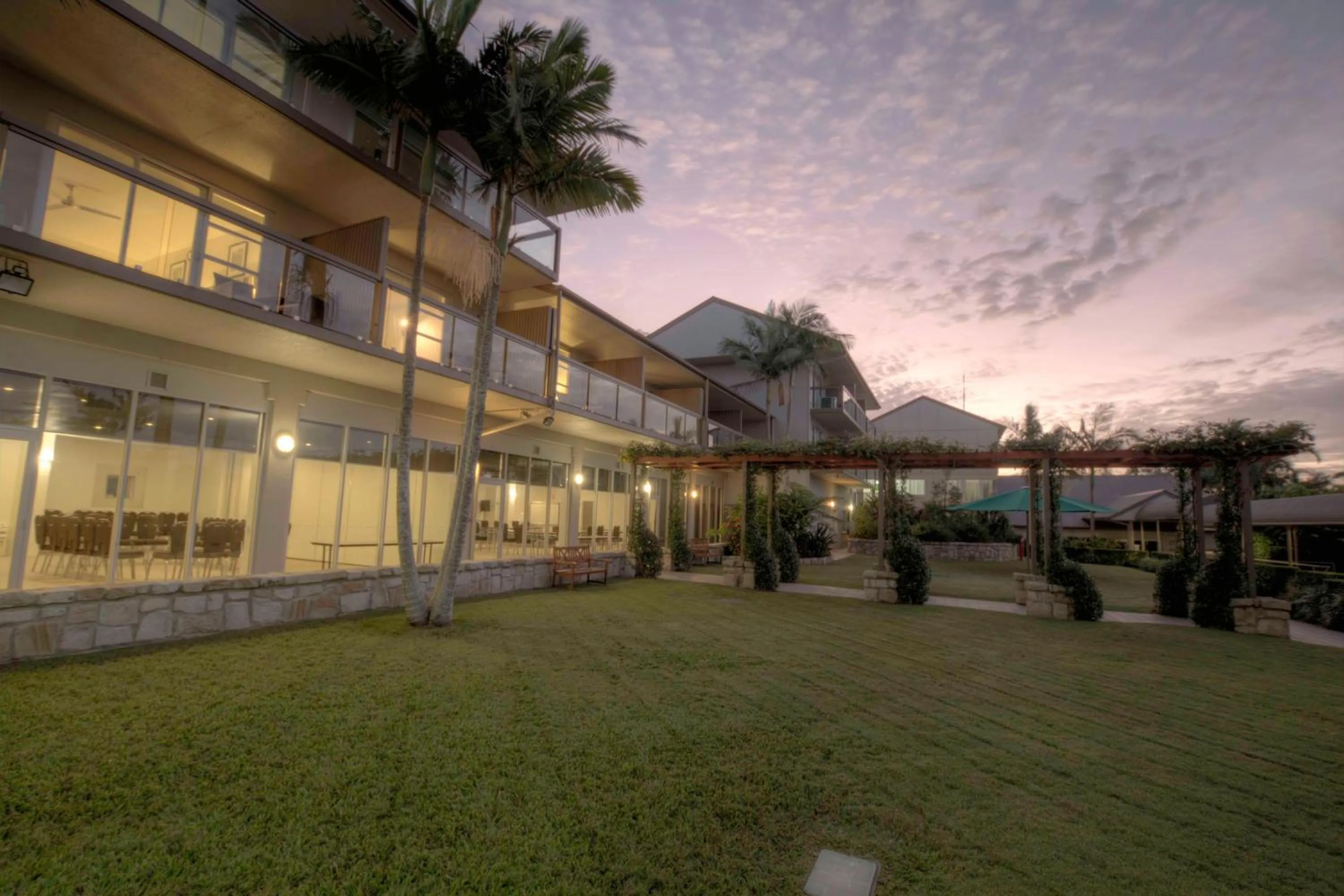 Property building in Mercure Clear Mountain Lodge