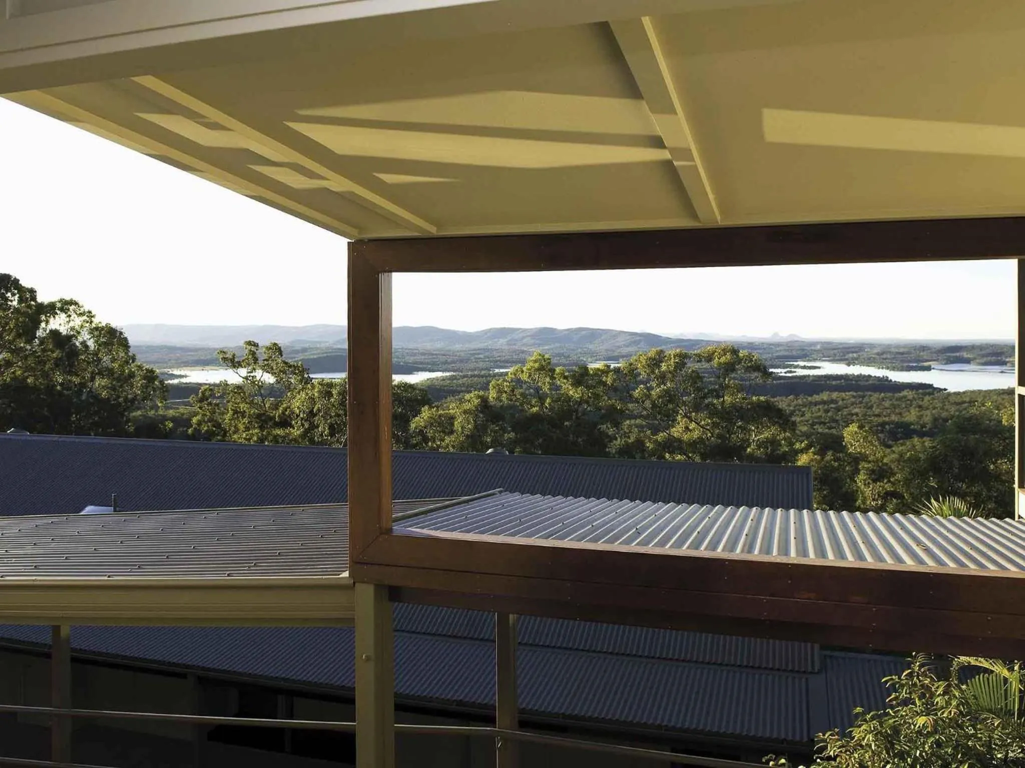 Property building in Mercure Clear Mountain Lodge