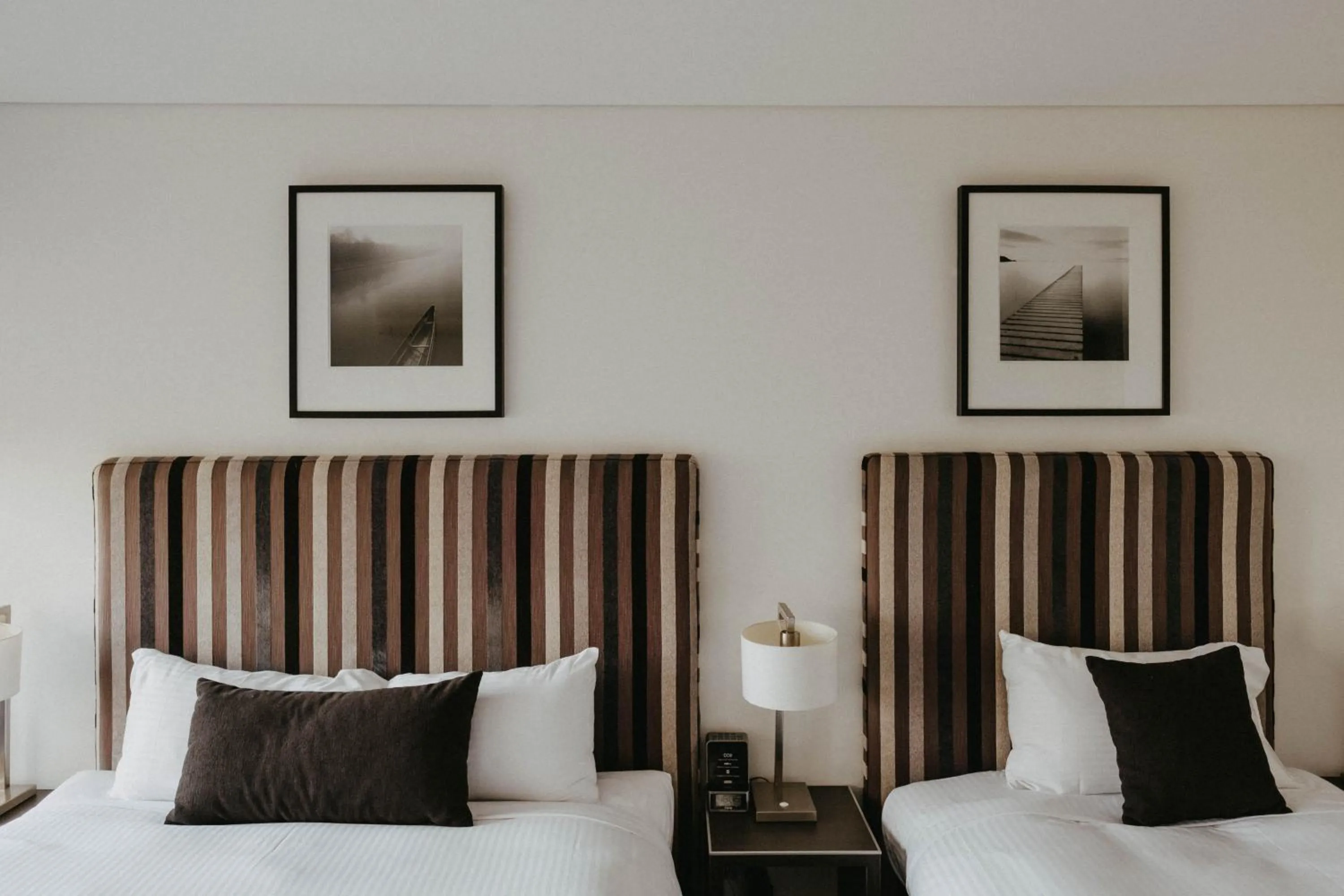 Bedroom, Bed in Mercure Clear Mountain Lodge