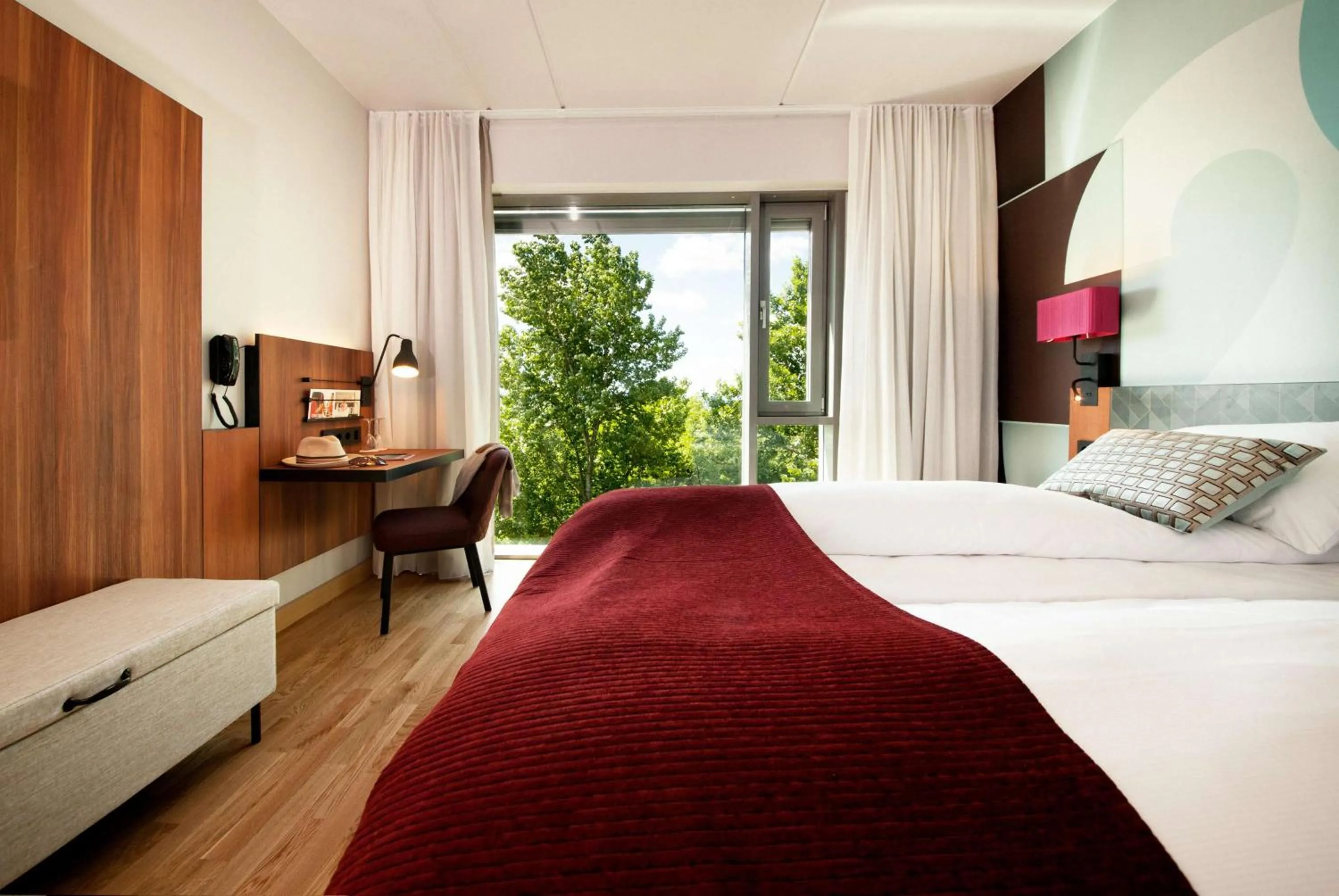 View (from property/room), Bed in Scandic Solli