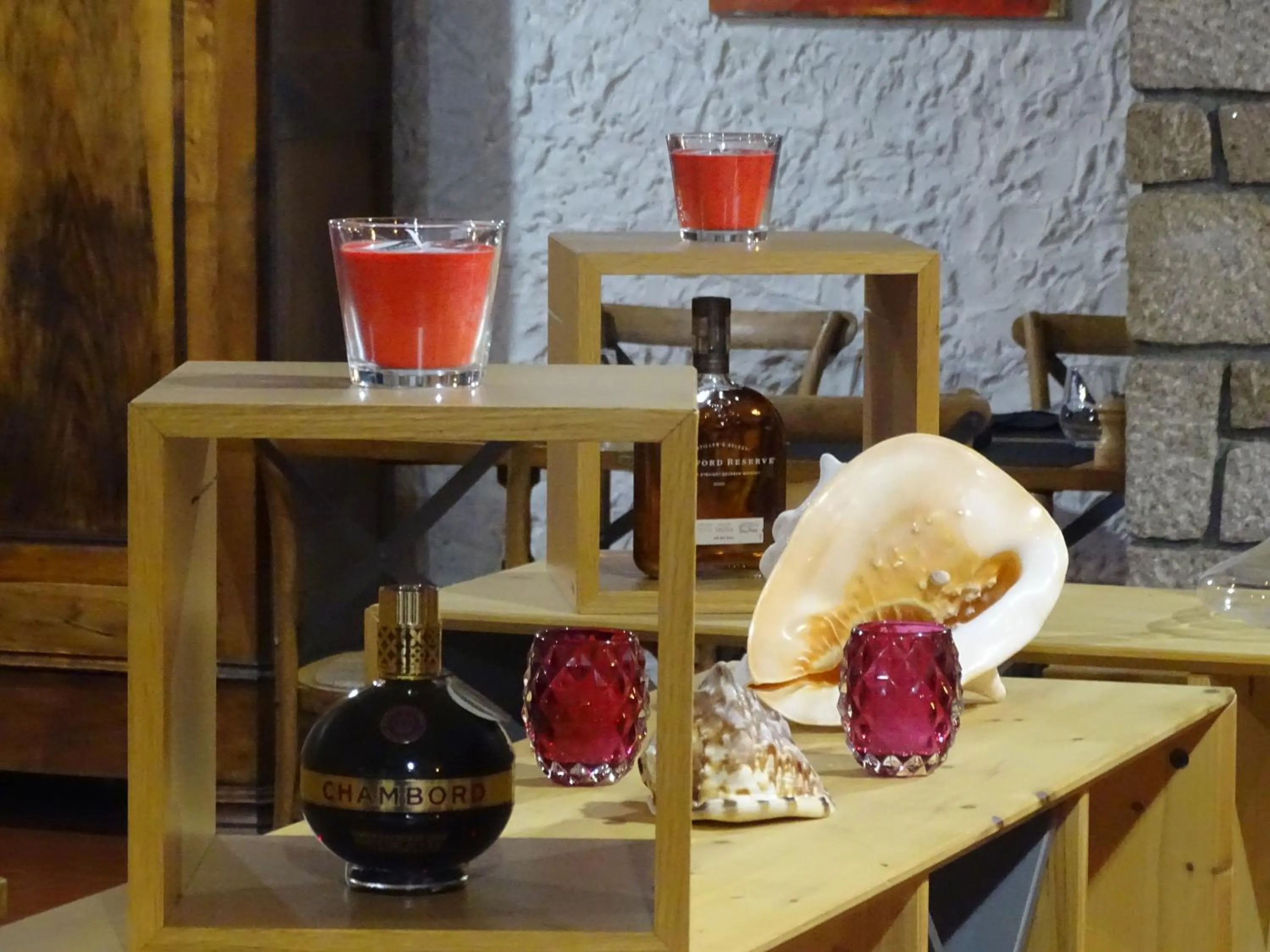 Lounge or bar in Logis Hôtel AMBROISE