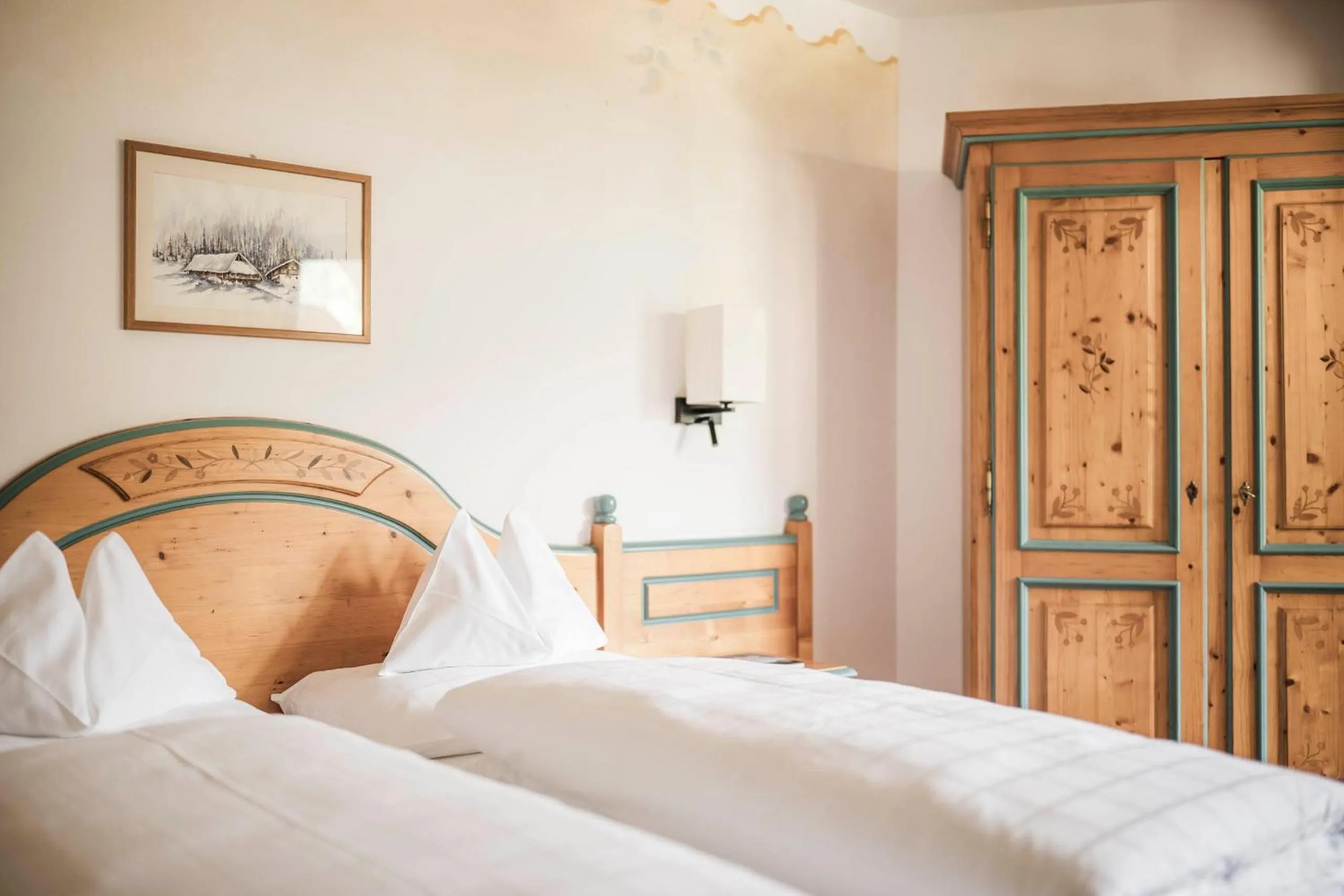 Decorative detail, Bed in Hotel Ansitz Jakoberhof