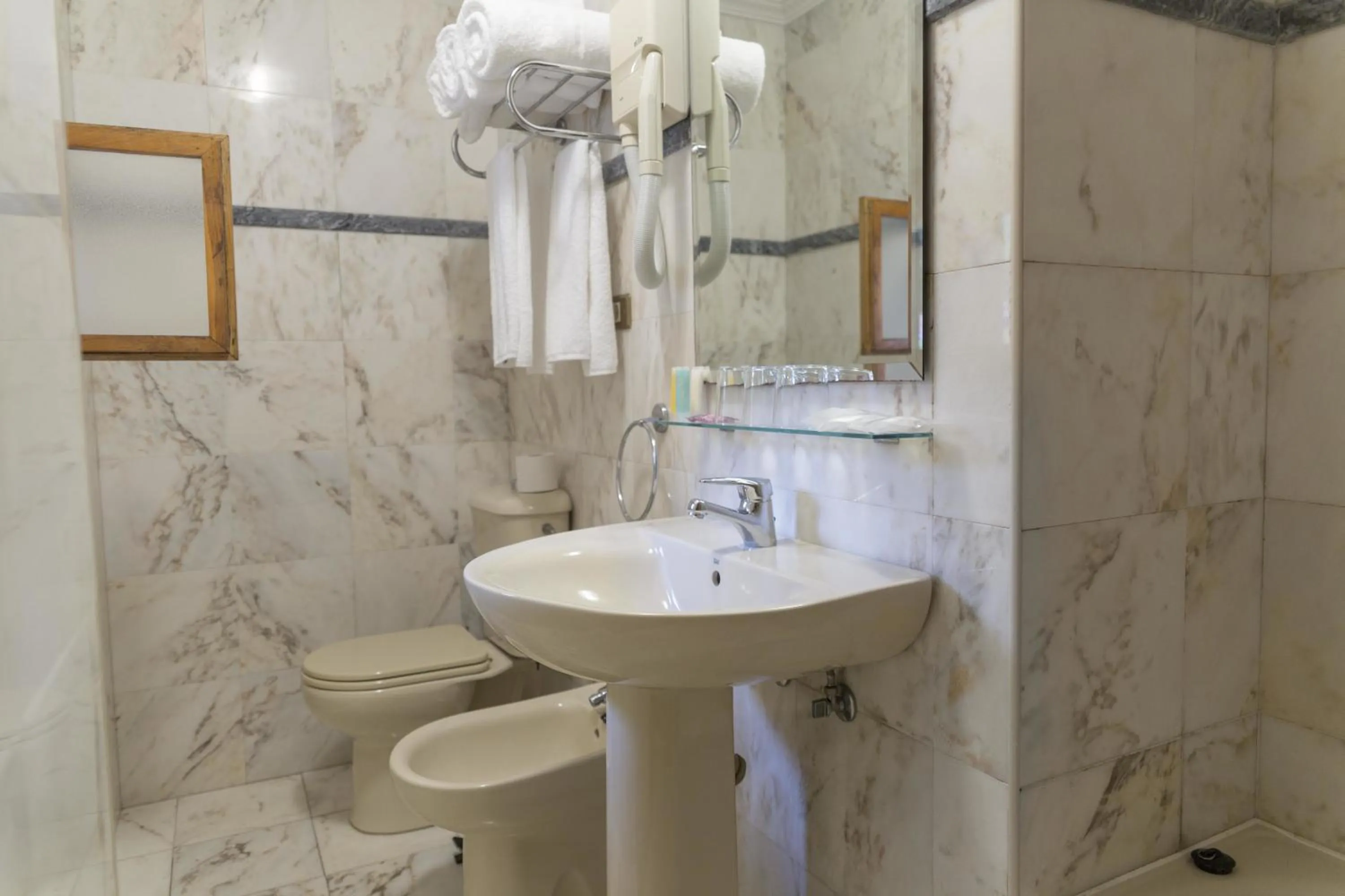 Bathroom in Don Pablo