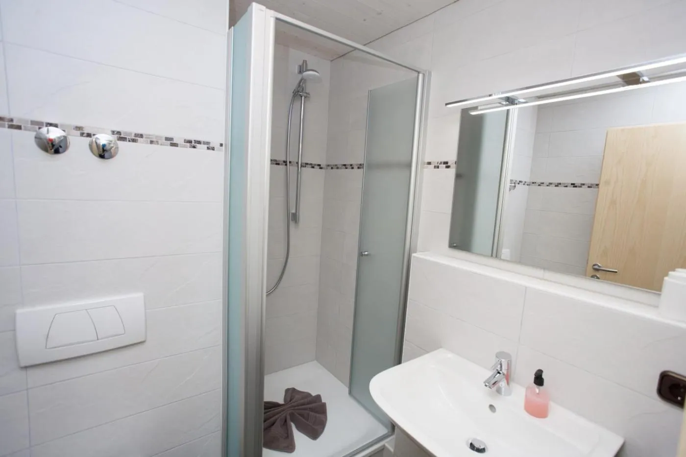 Bathroom in Fideliushaus