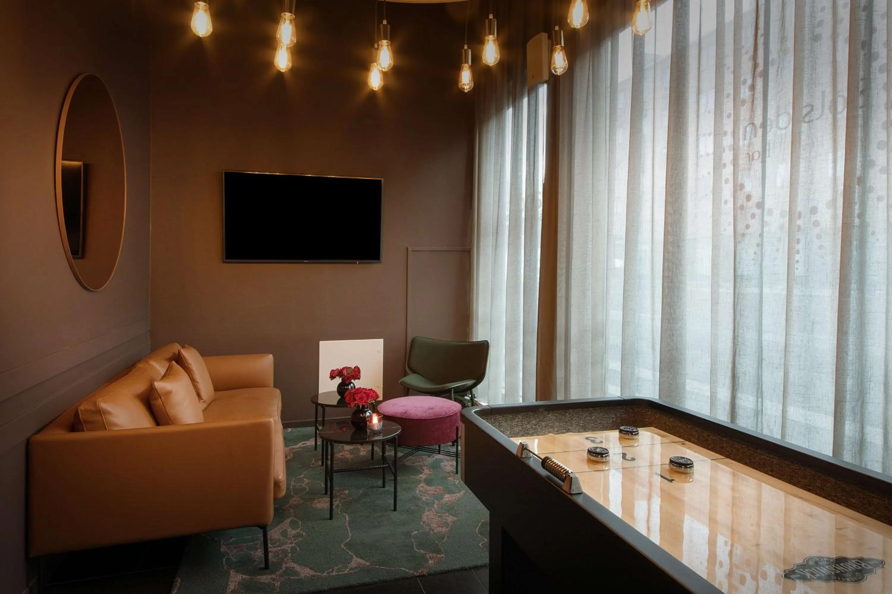 Lounge or bar in Scandic Solsiden