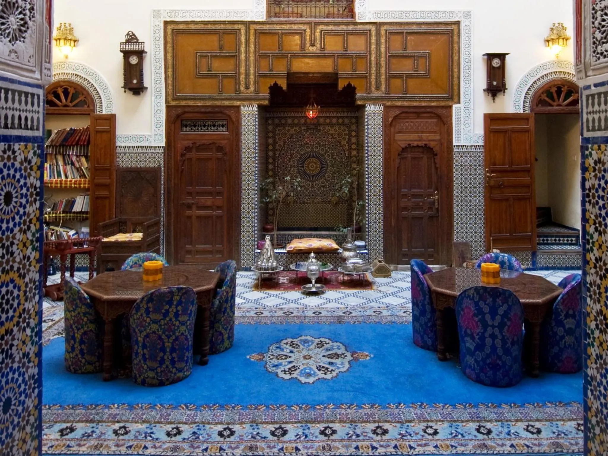Decorative detail in Riad Ibn Khaldoun