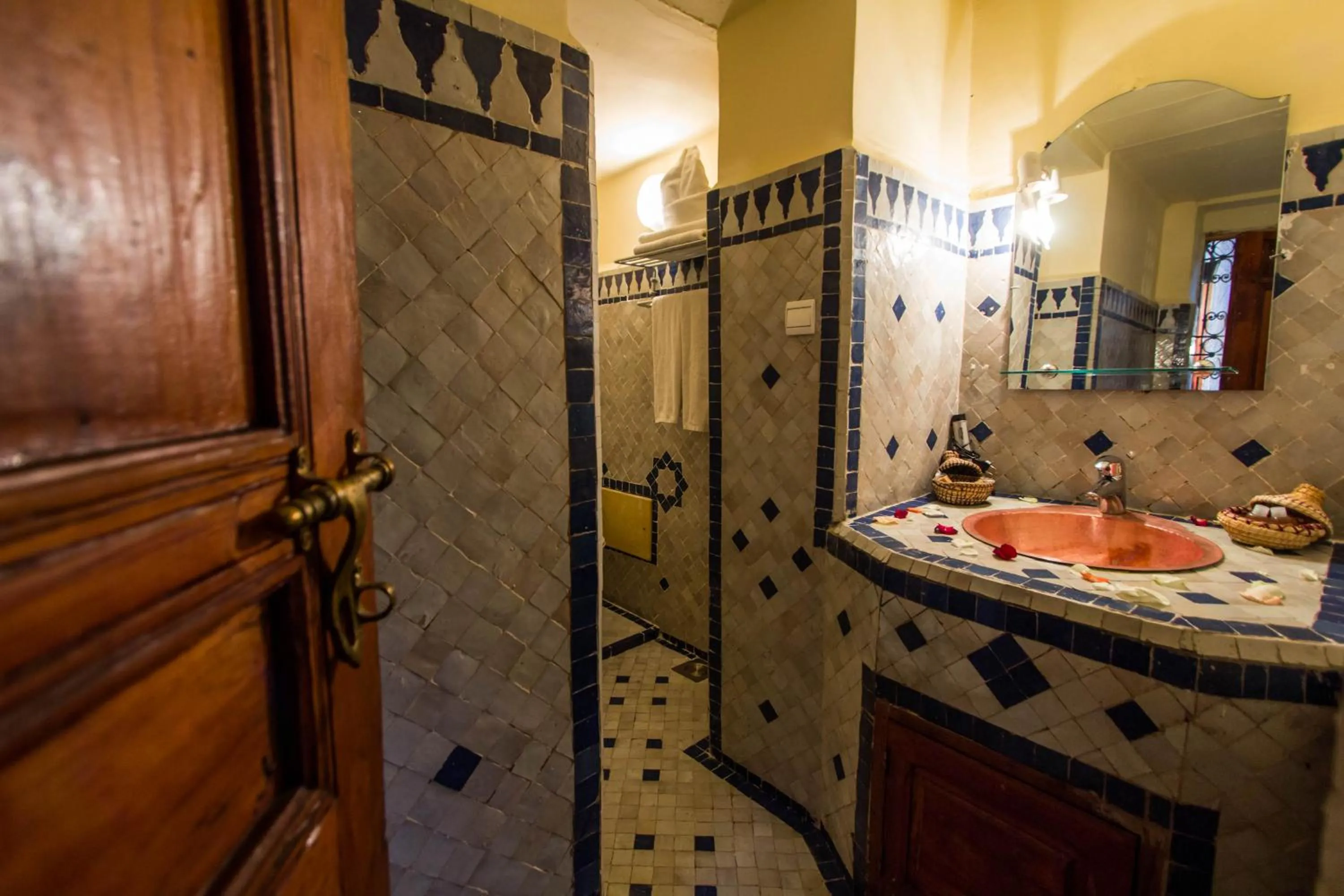 Bathroom in Riad Ibn Khaldoun