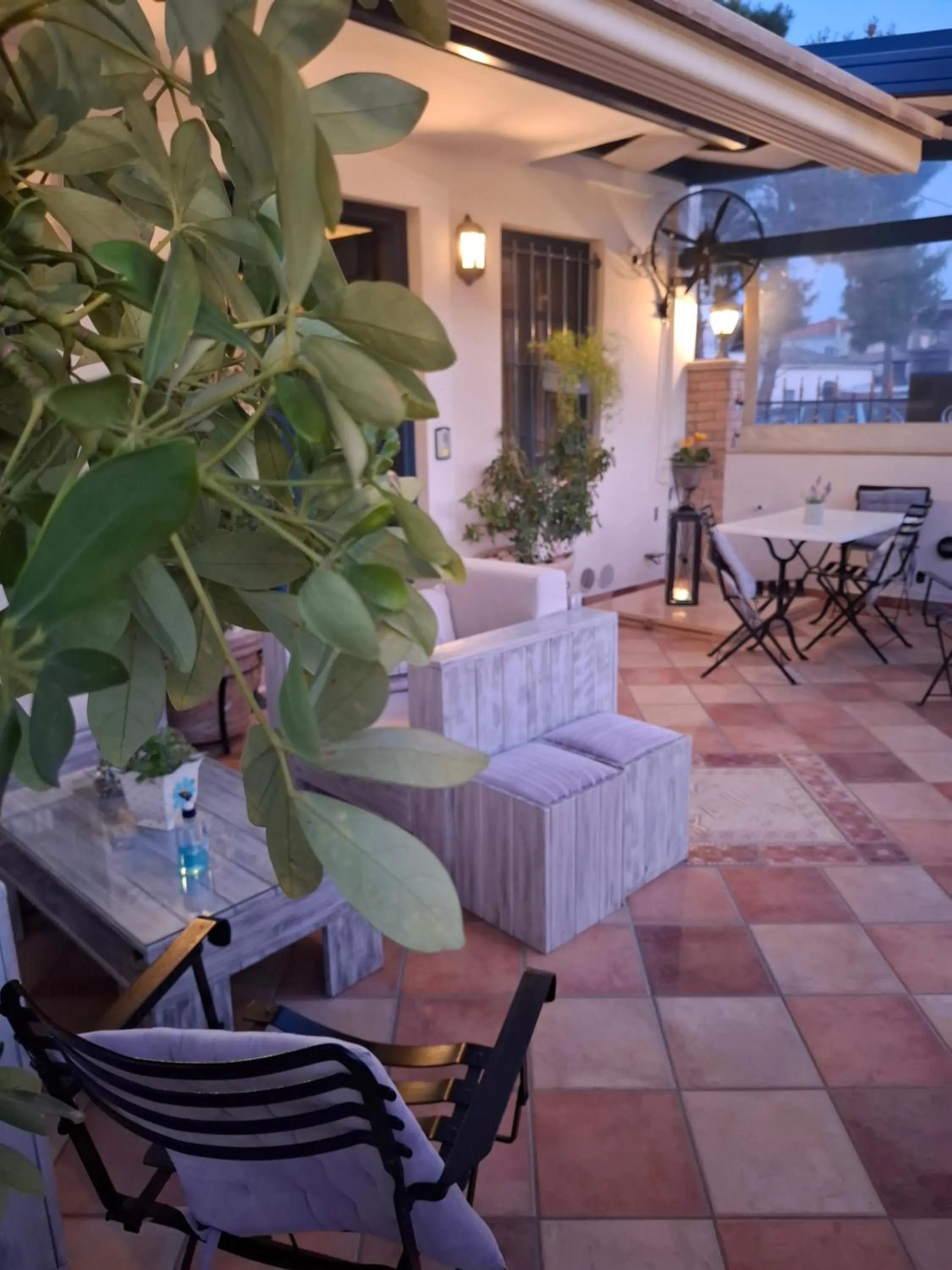 ''EPAVLIS boutique GALAXIDI''