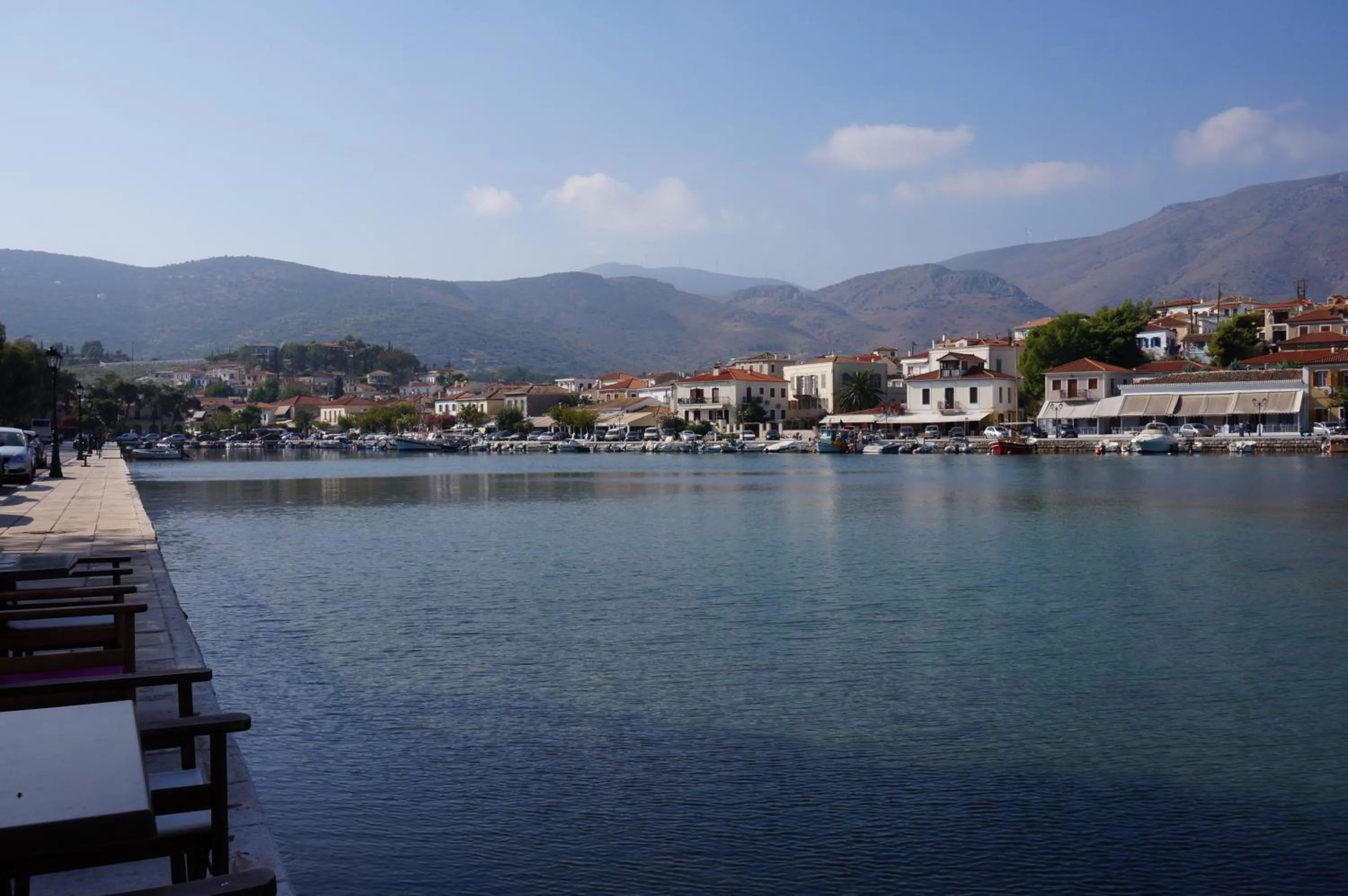 Summer in ''EPAVLIS boutique GALAXIDI''