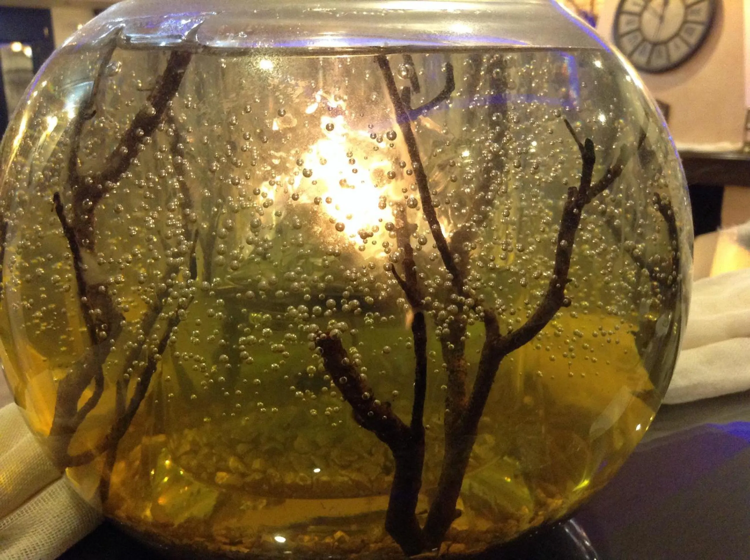 Decorative detail in ''EPAVLIS boutique GALAXIDI''