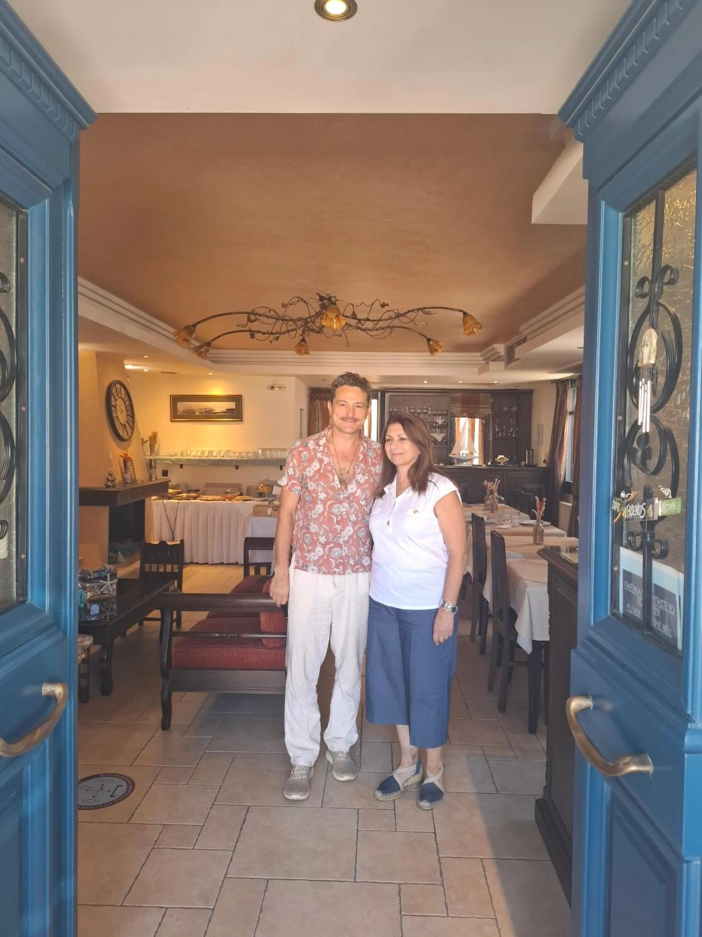 ''EPAVLIS boutique GALAXIDI''