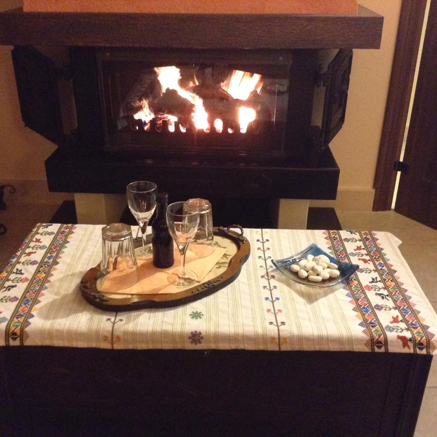 ''EPAVLIS boutique GALAXIDI''