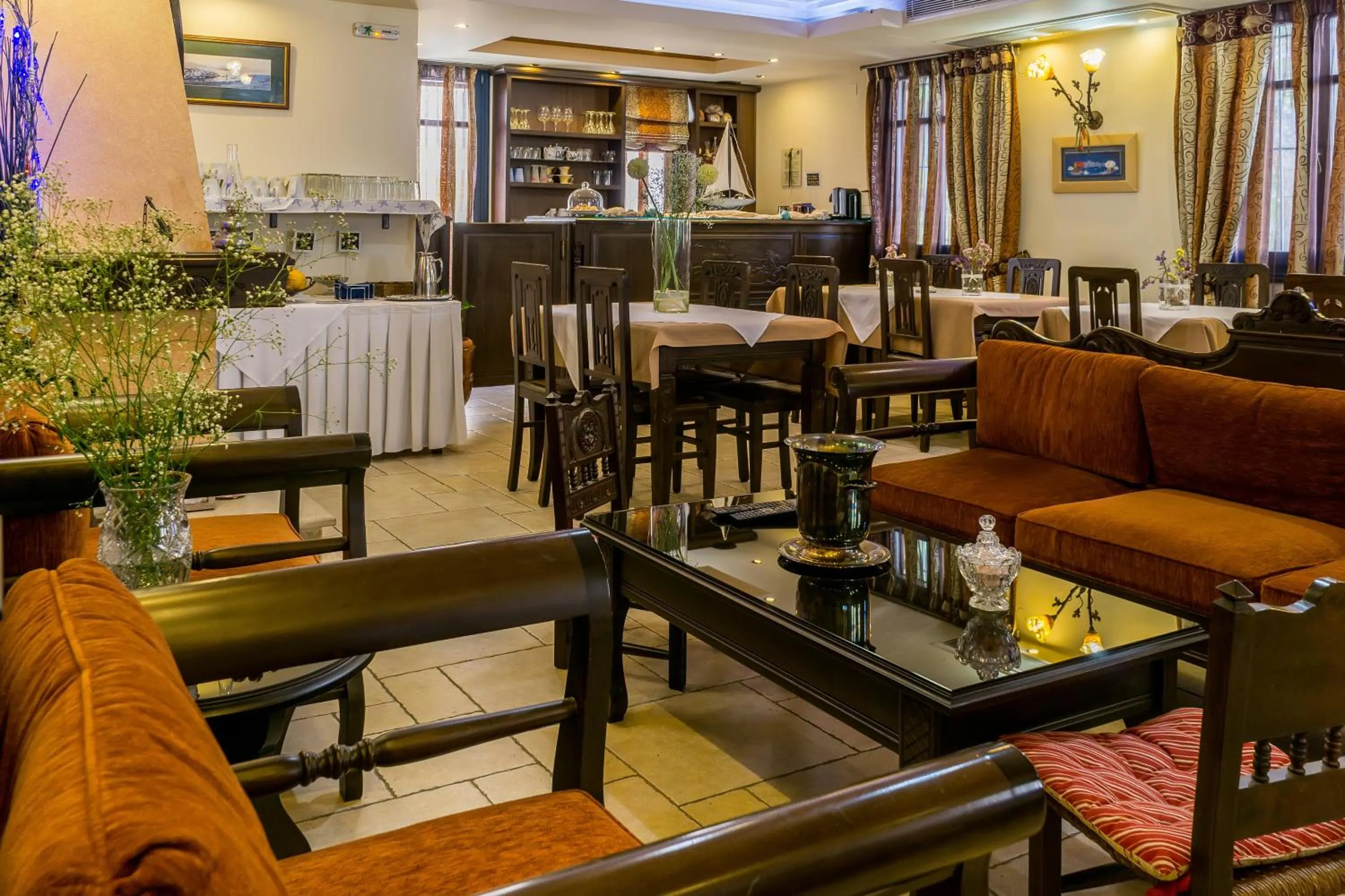 ''EPAVLIS boutique GALAXIDI''