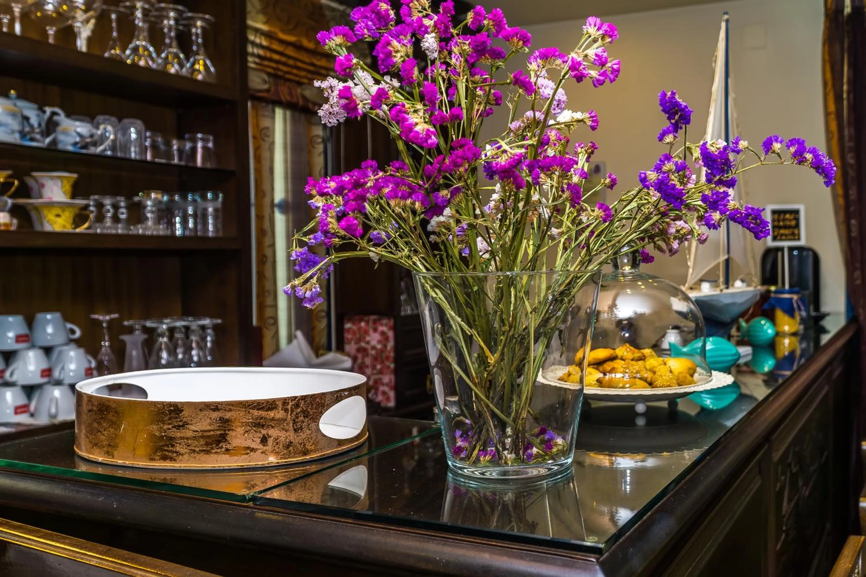 ''EPAVLIS boutique GALAXIDI''