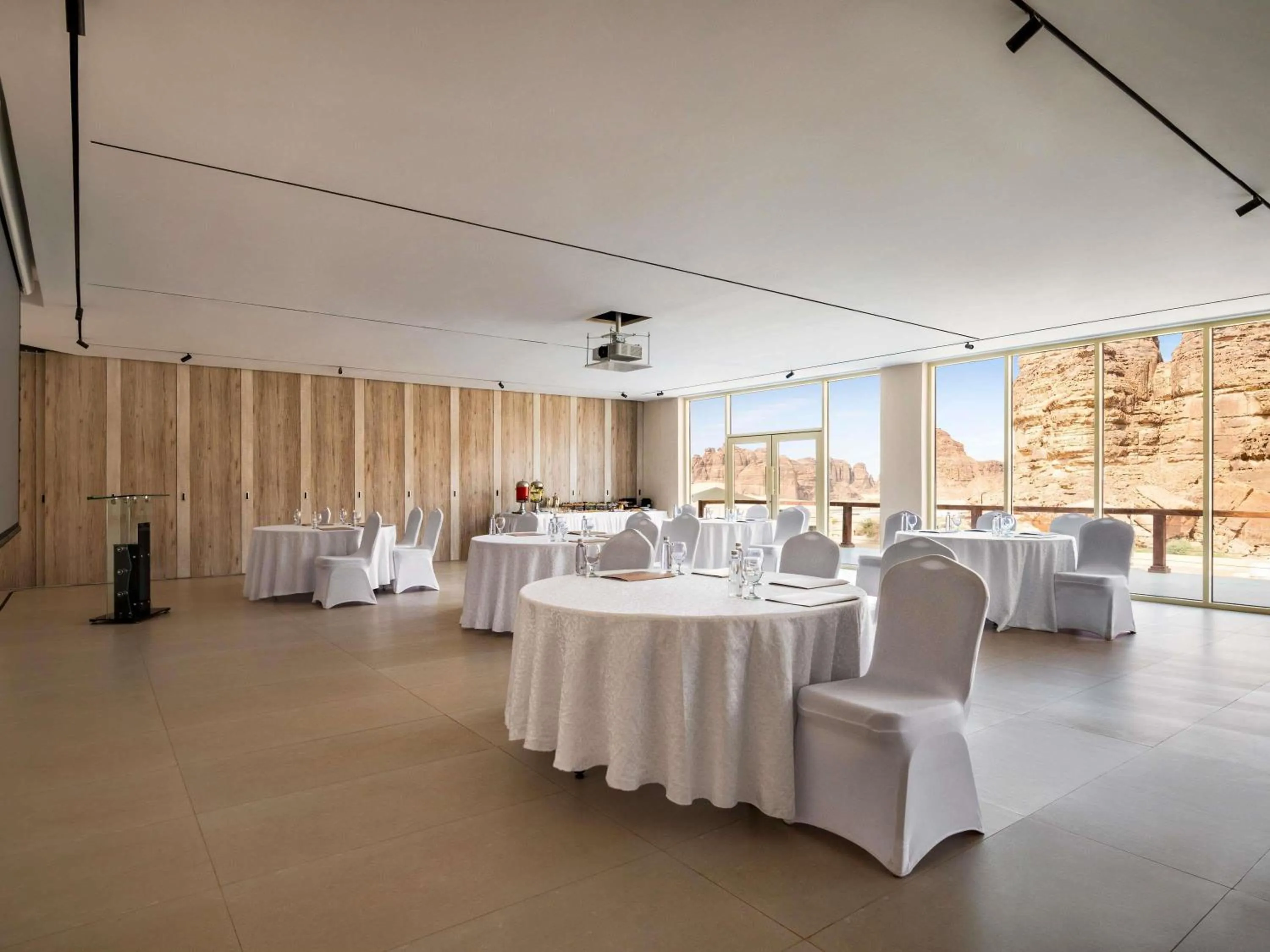 Meeting/conference room in Shaden Resort